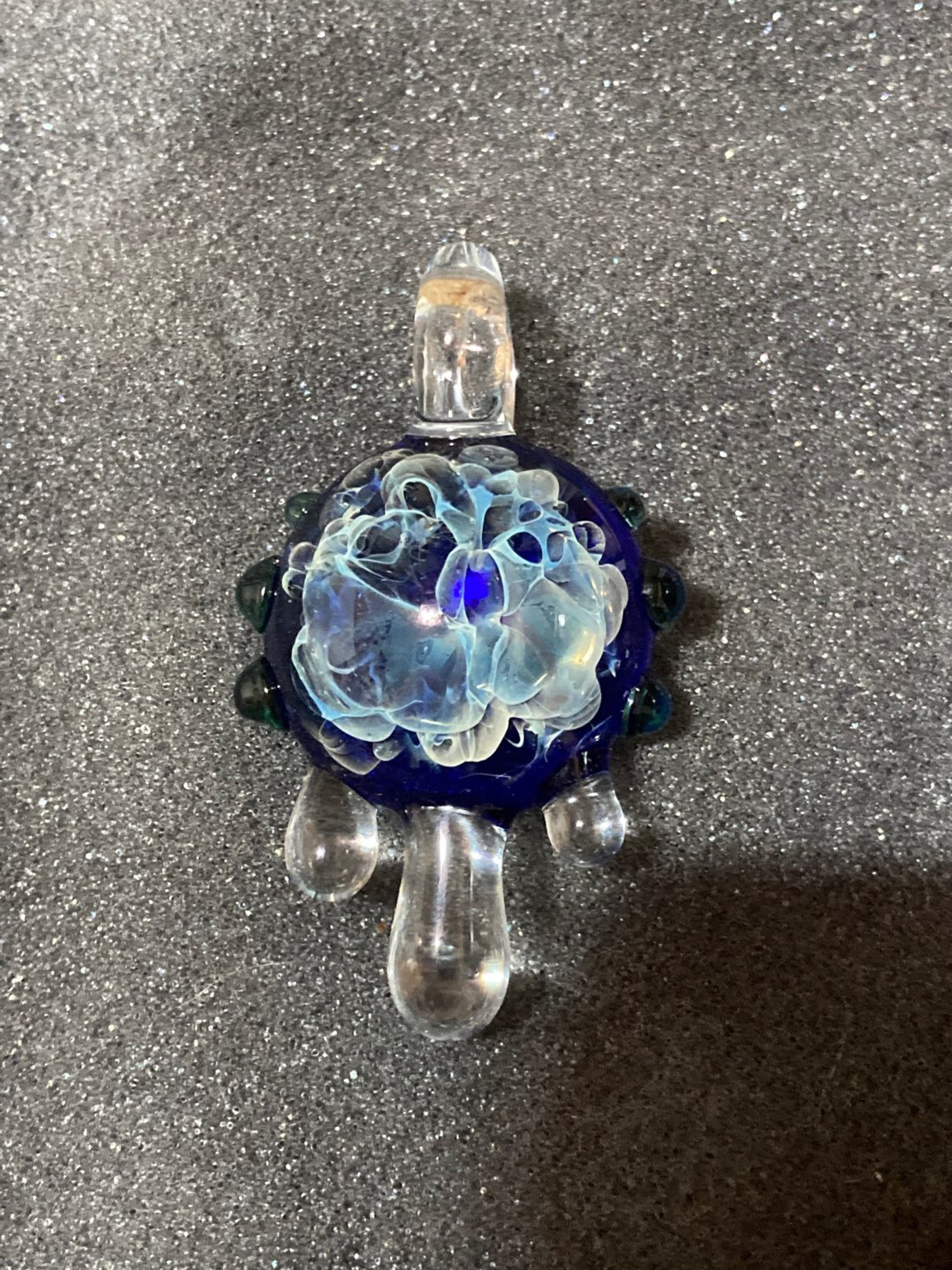 Preview pic of Chaos drip pendant