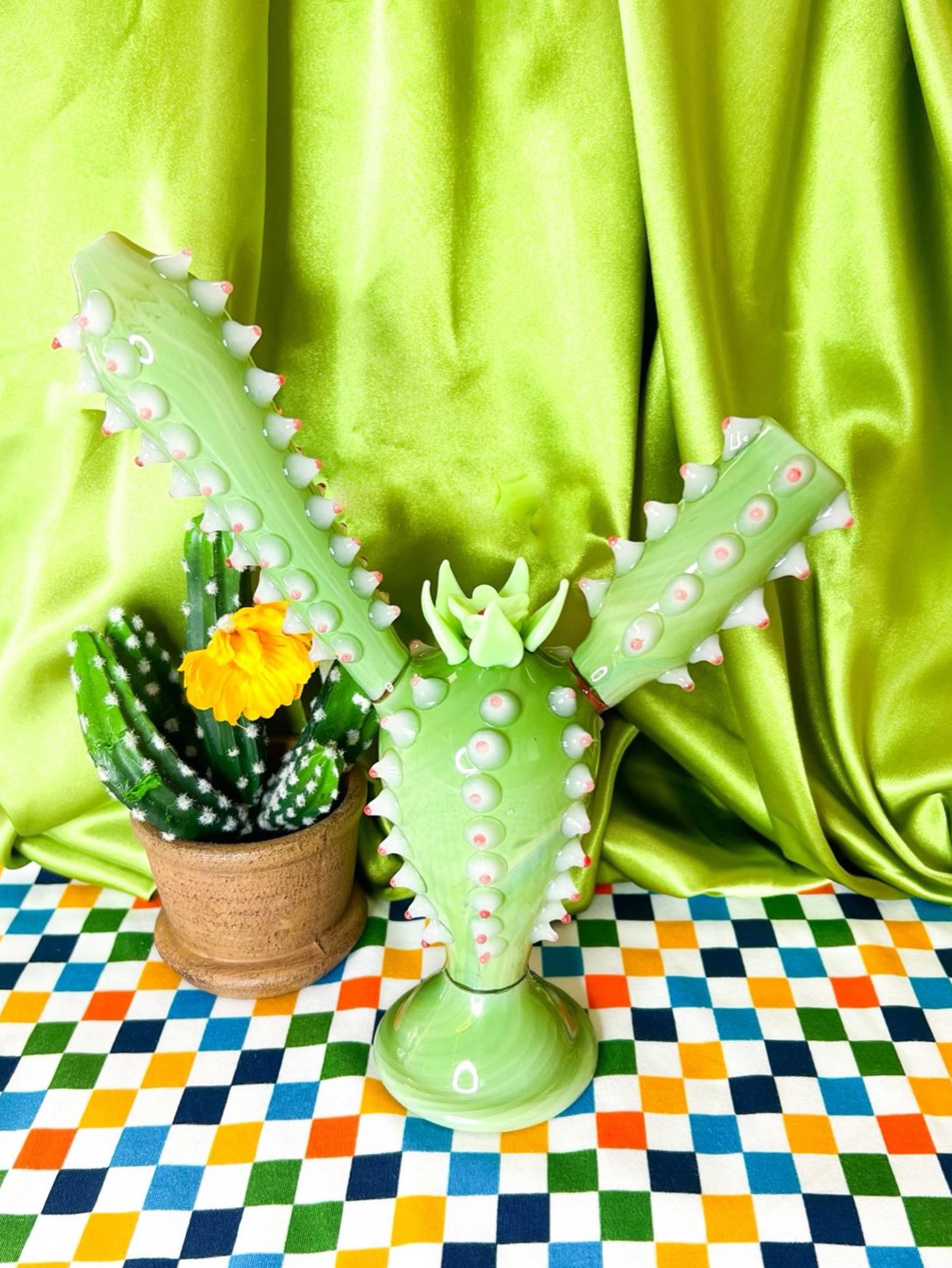 Preview pic of Prickly Cactus Glass Water Pipe/Bubbler