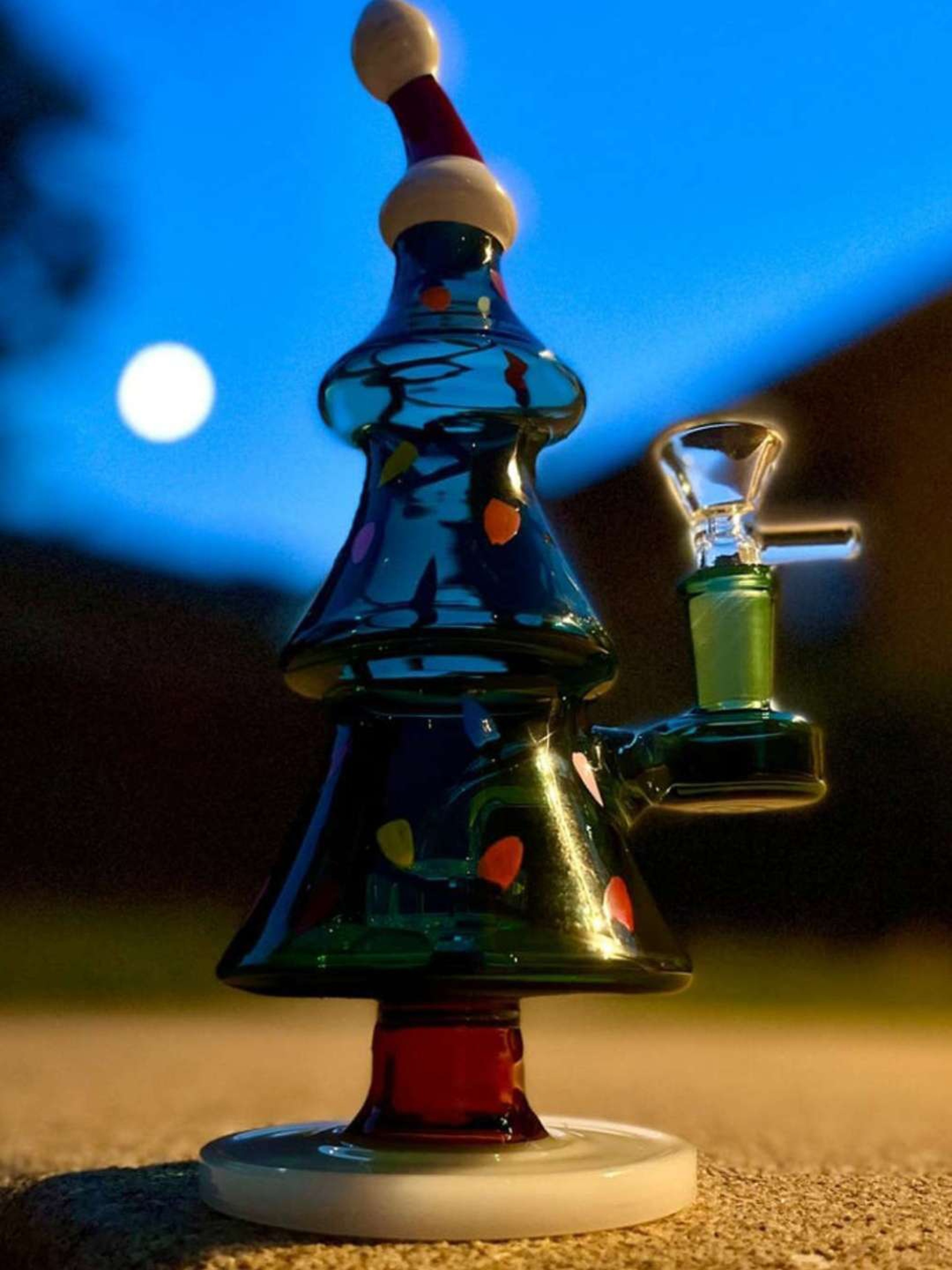 Preview pic of Christmas Tree Glass Recycler Rig