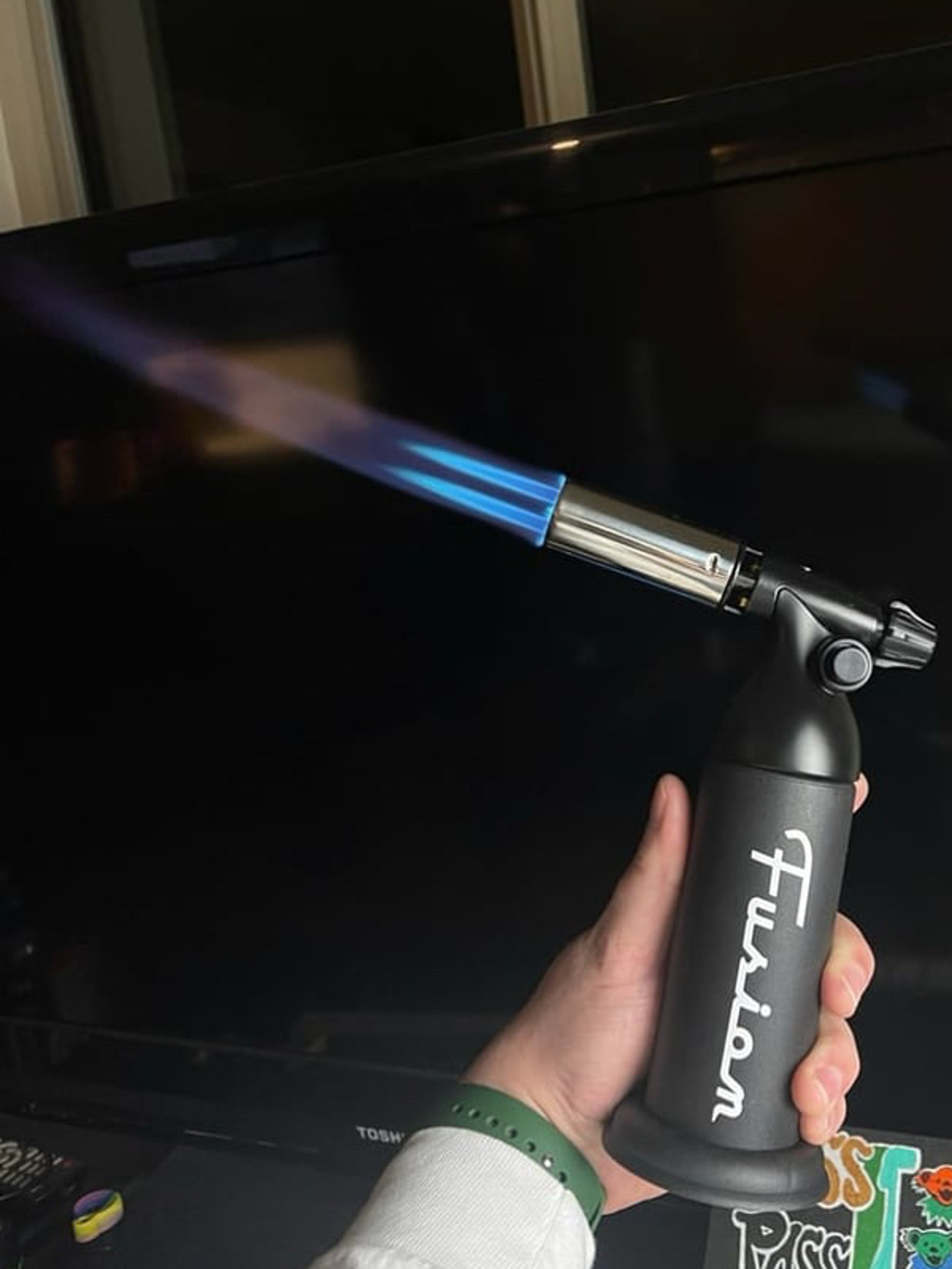 Preview pic of 420 DEAL! Dual Flame Torch by Fusion