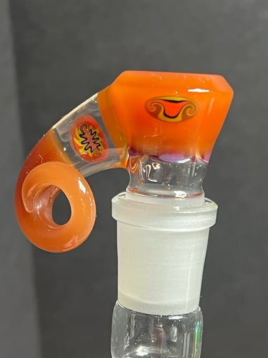 Preview pic of BlackT Glass 18mm 4 hole slide