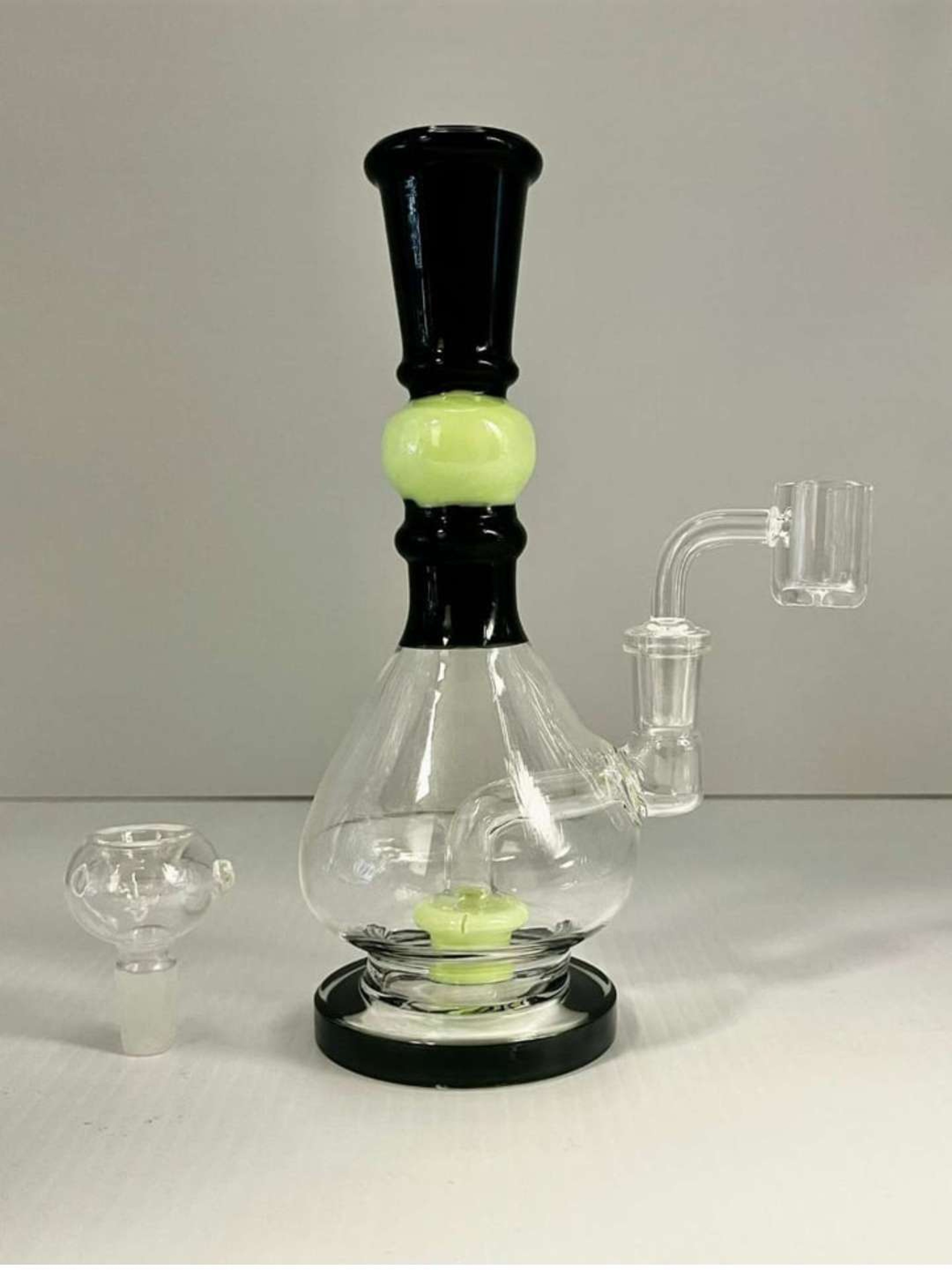 Preview pic of 8" Thick Glass Rig