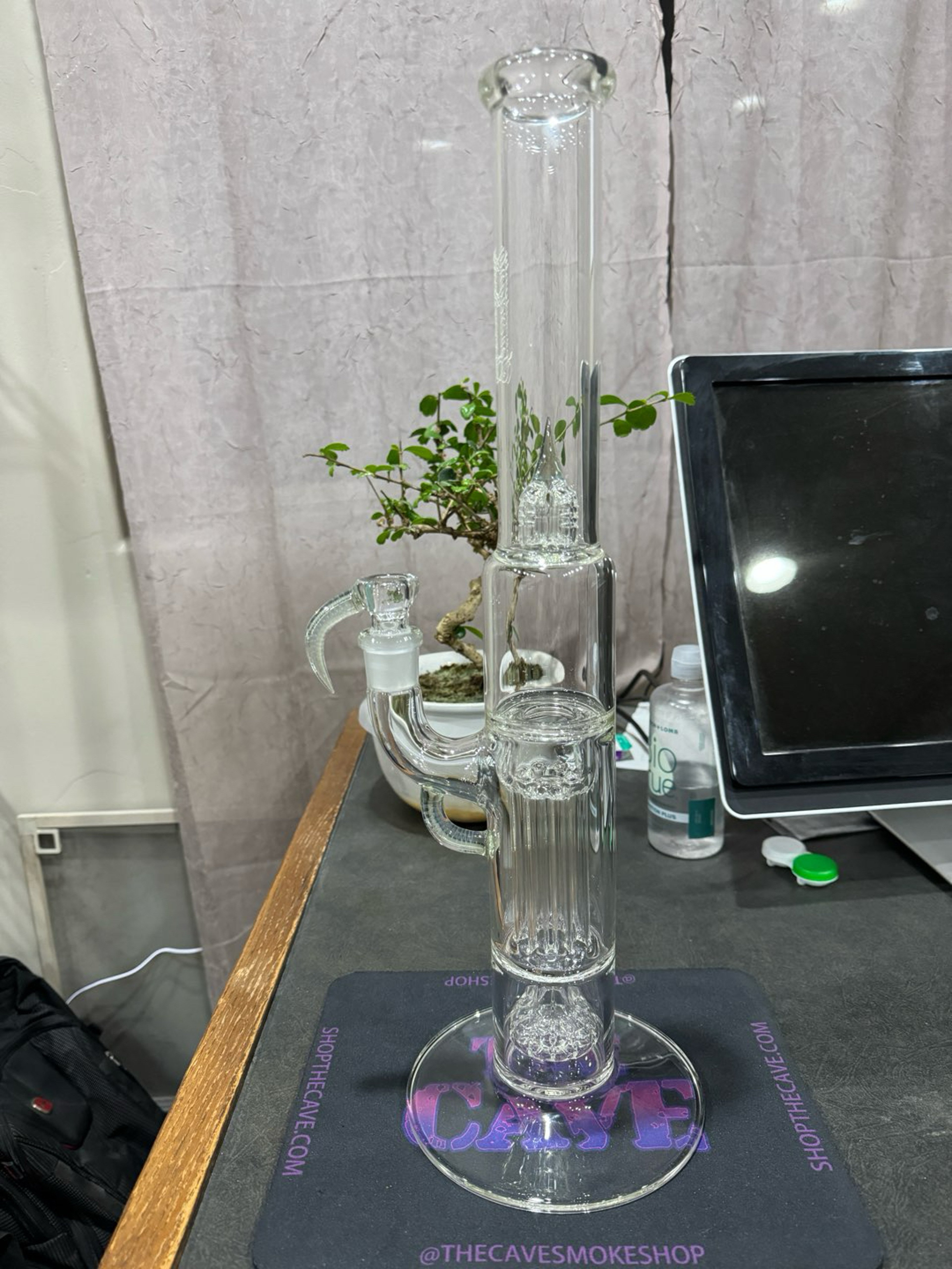 Preview pic of Sovereignty flat foot straight tube peyote pillar
