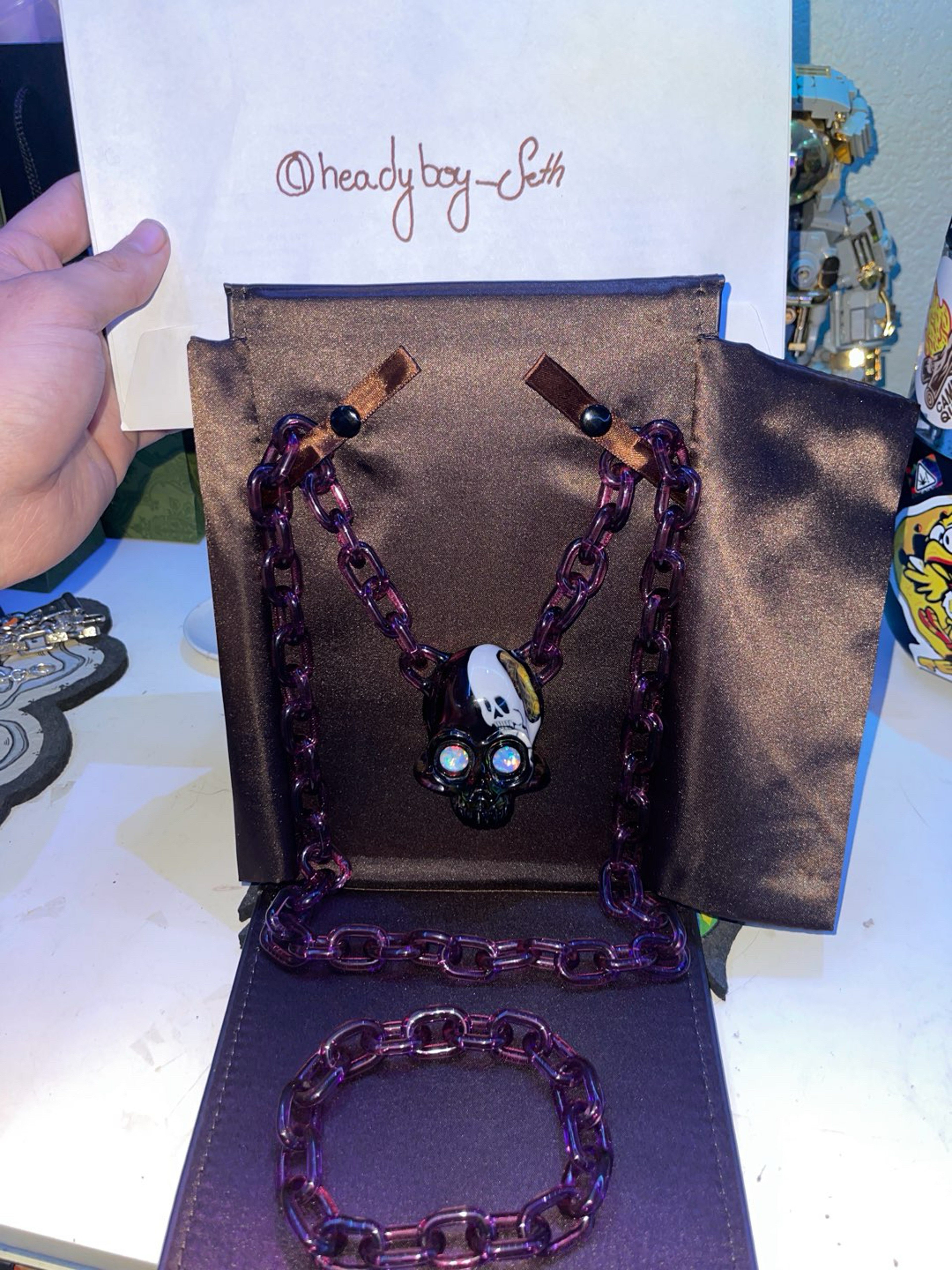 Preview pic of Akm x hex_glass pendant & bracelet