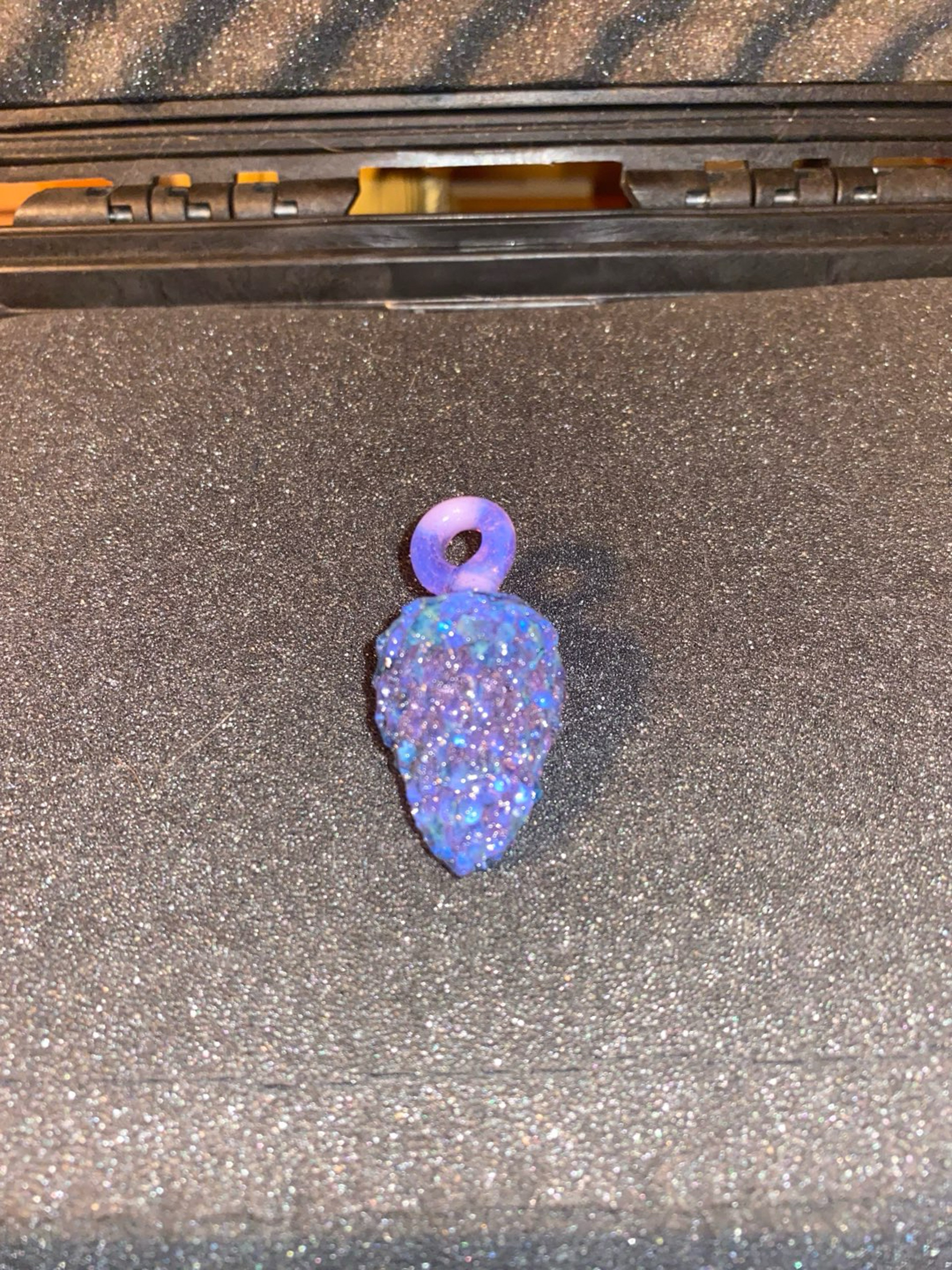 Preview pic of Soulmasta glass nug pendant