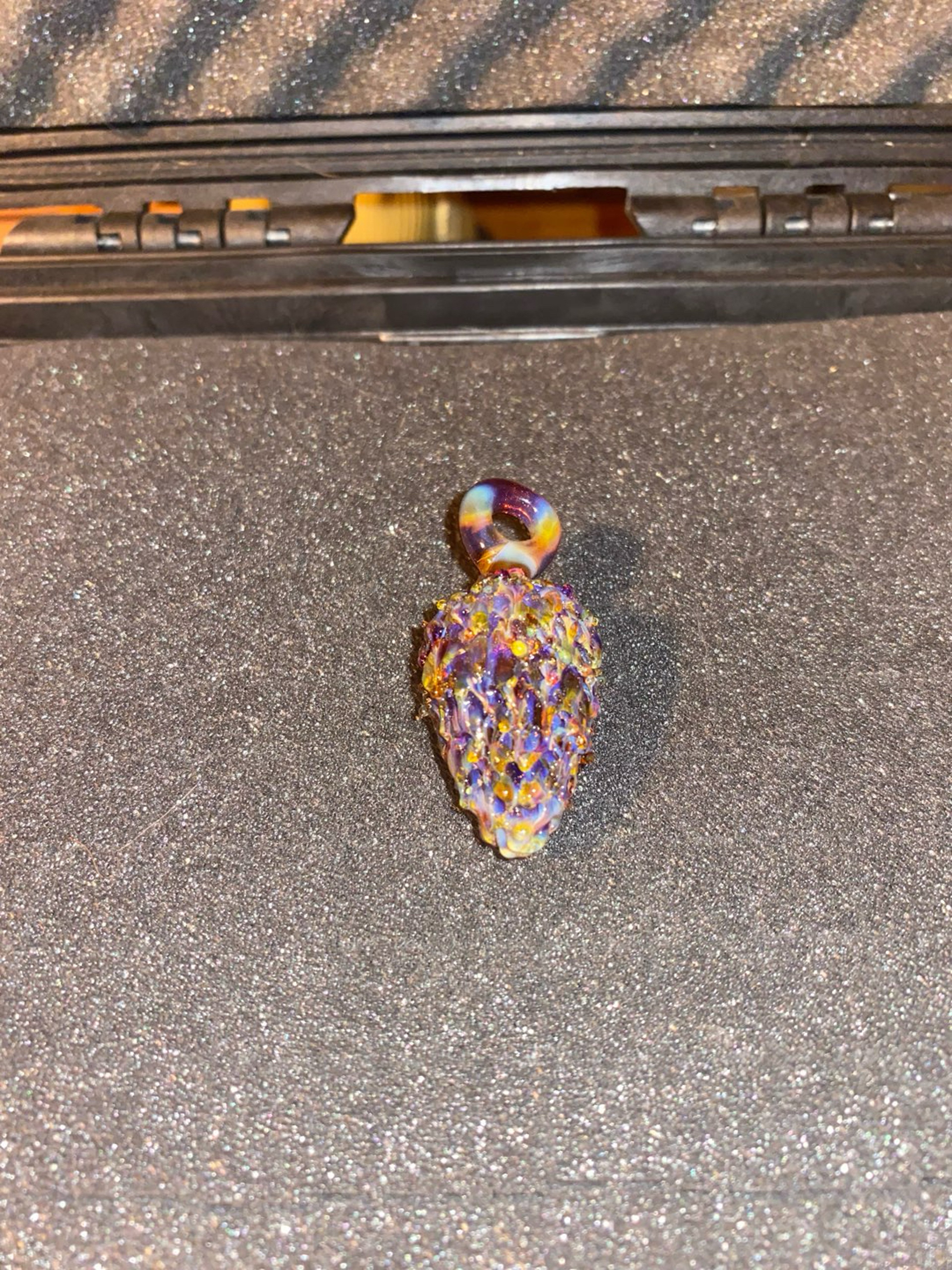 Preview pic of Soulmasta glass nug pendant