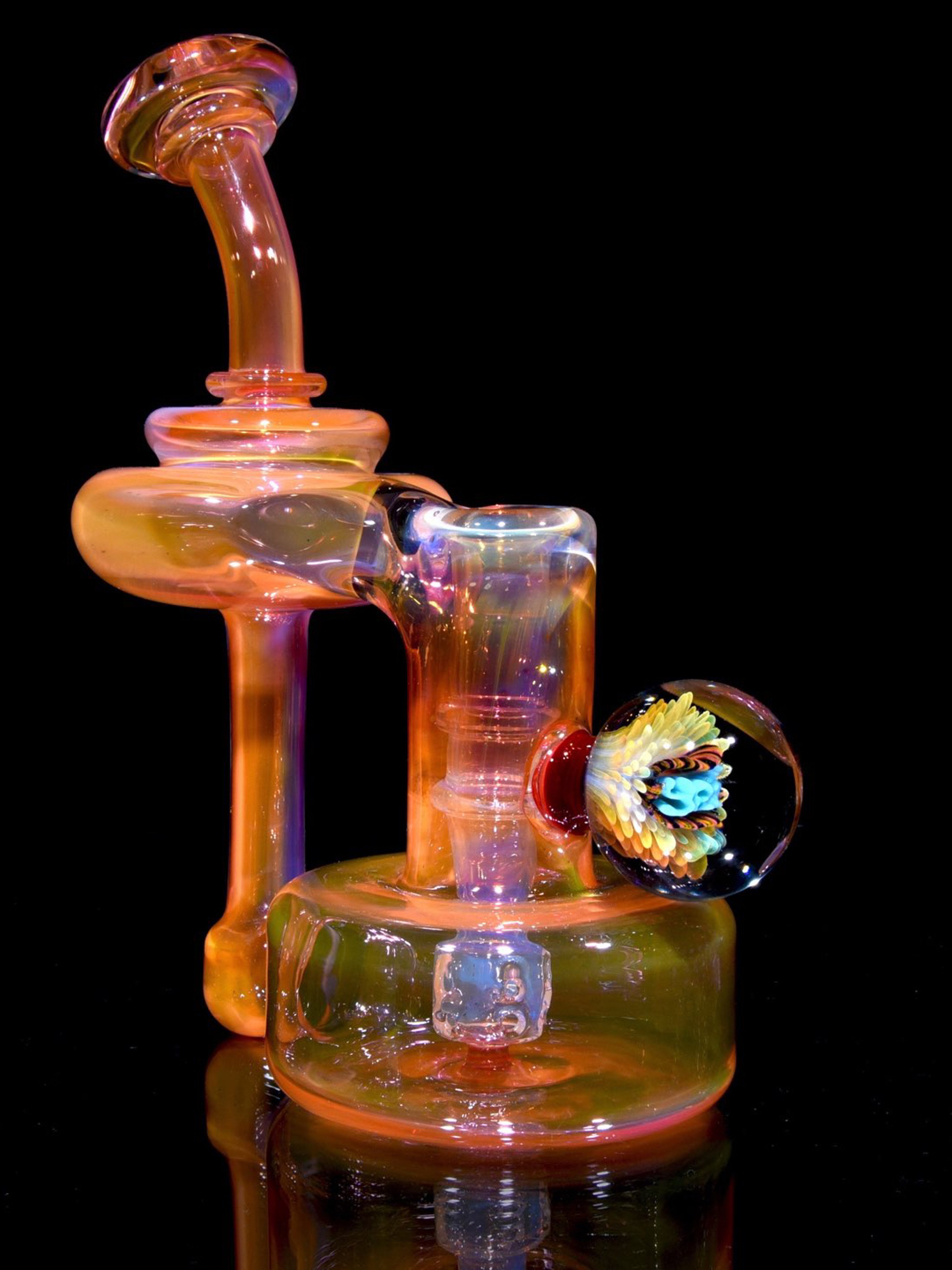 Preview pic of Yeti Dabs - Fully-fumed Refined Bell Recycler w/ Signature Marble - 14mm Female