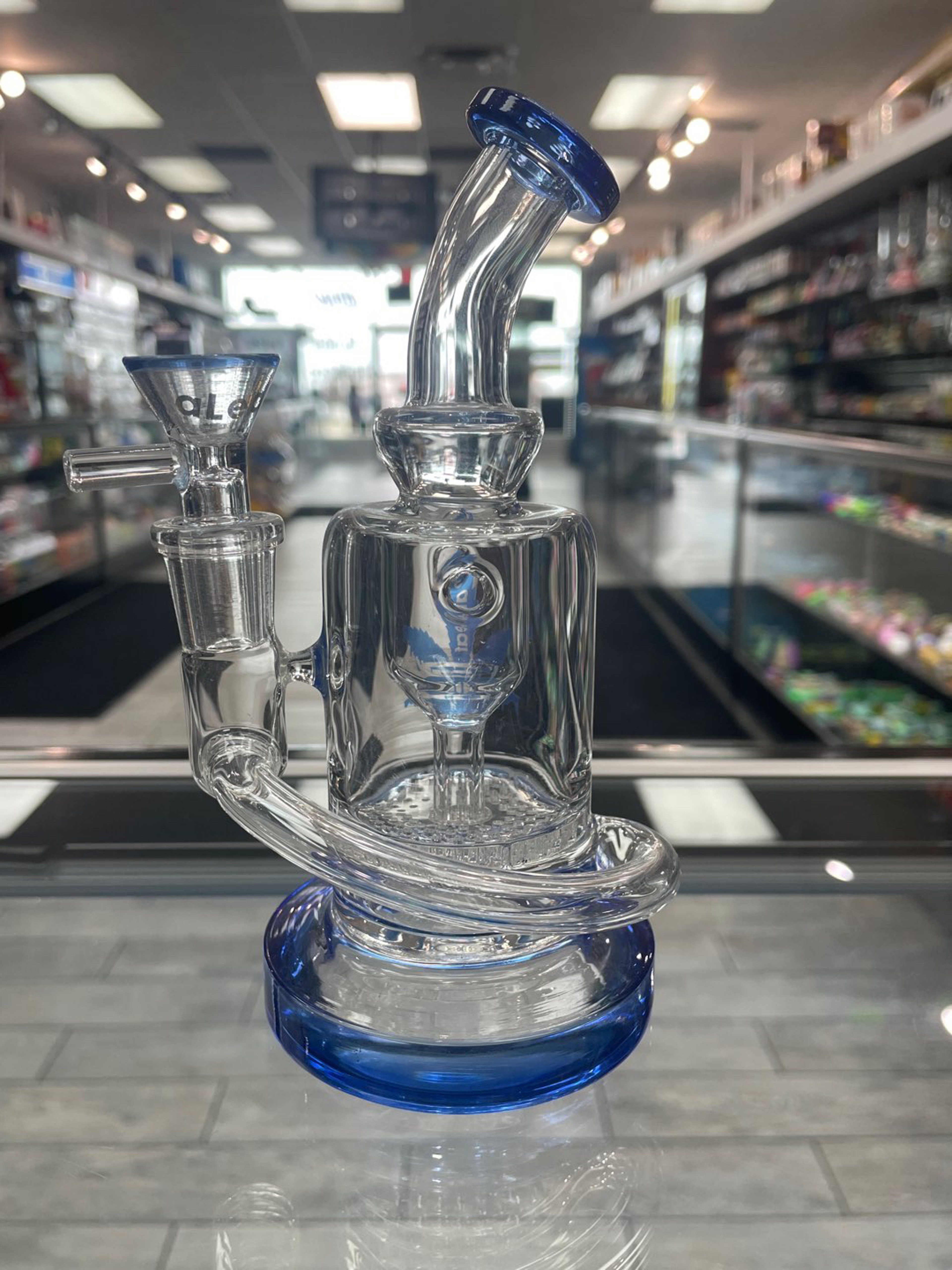 Preview pic of Aleaf blue Klein!