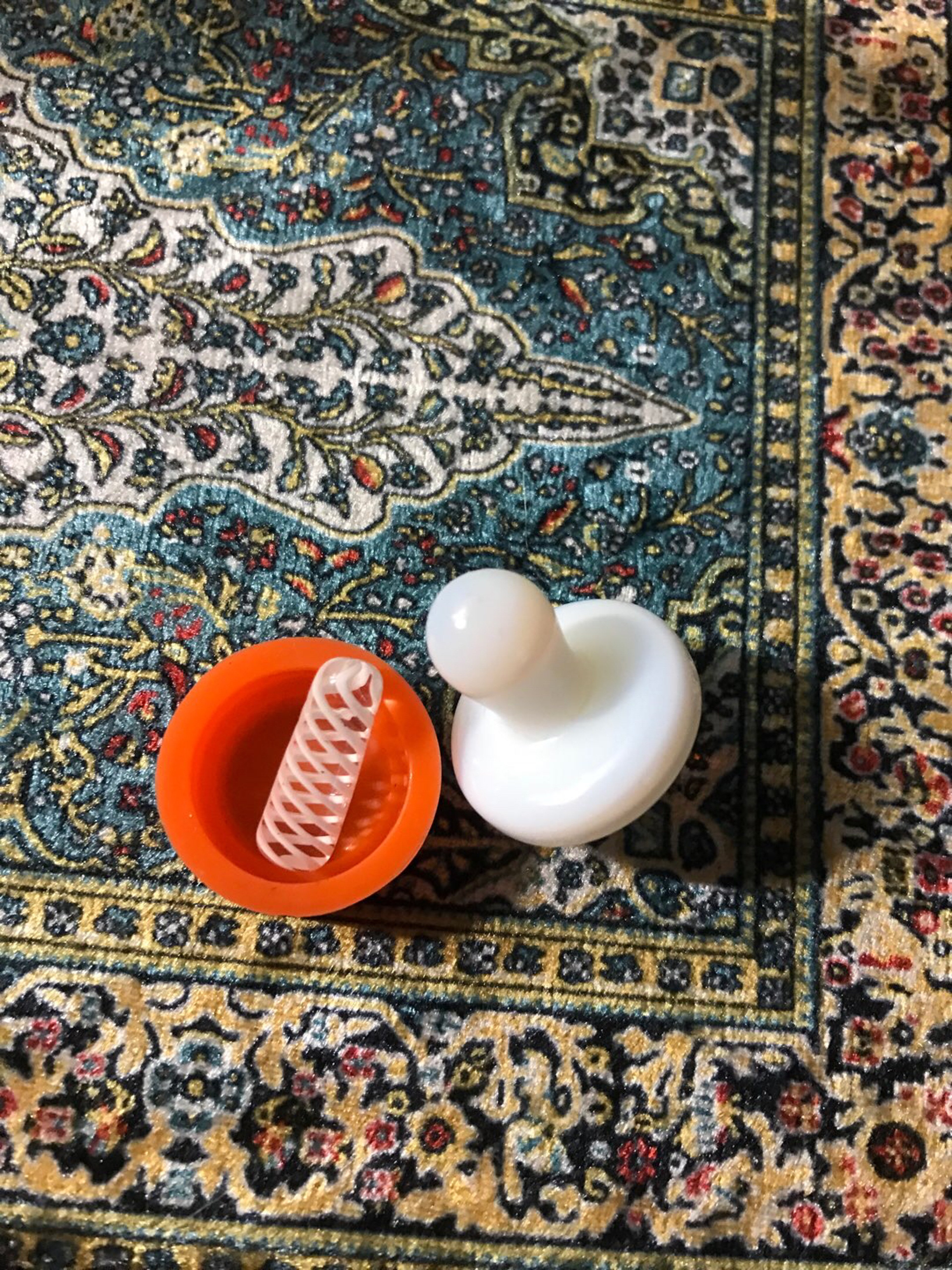 Preview pic of Hula glass slurper set