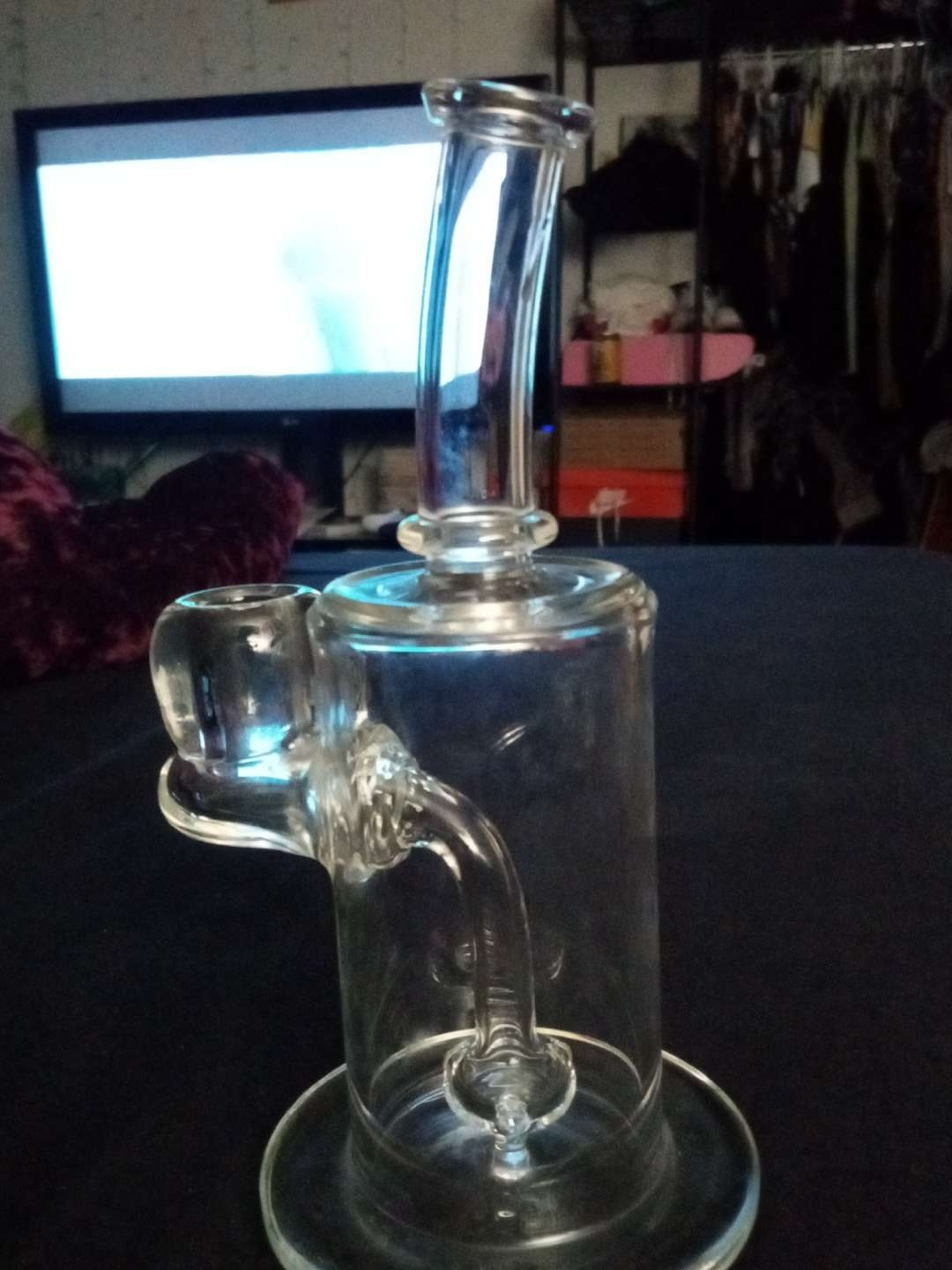 Hanger banger by bororegon image 0