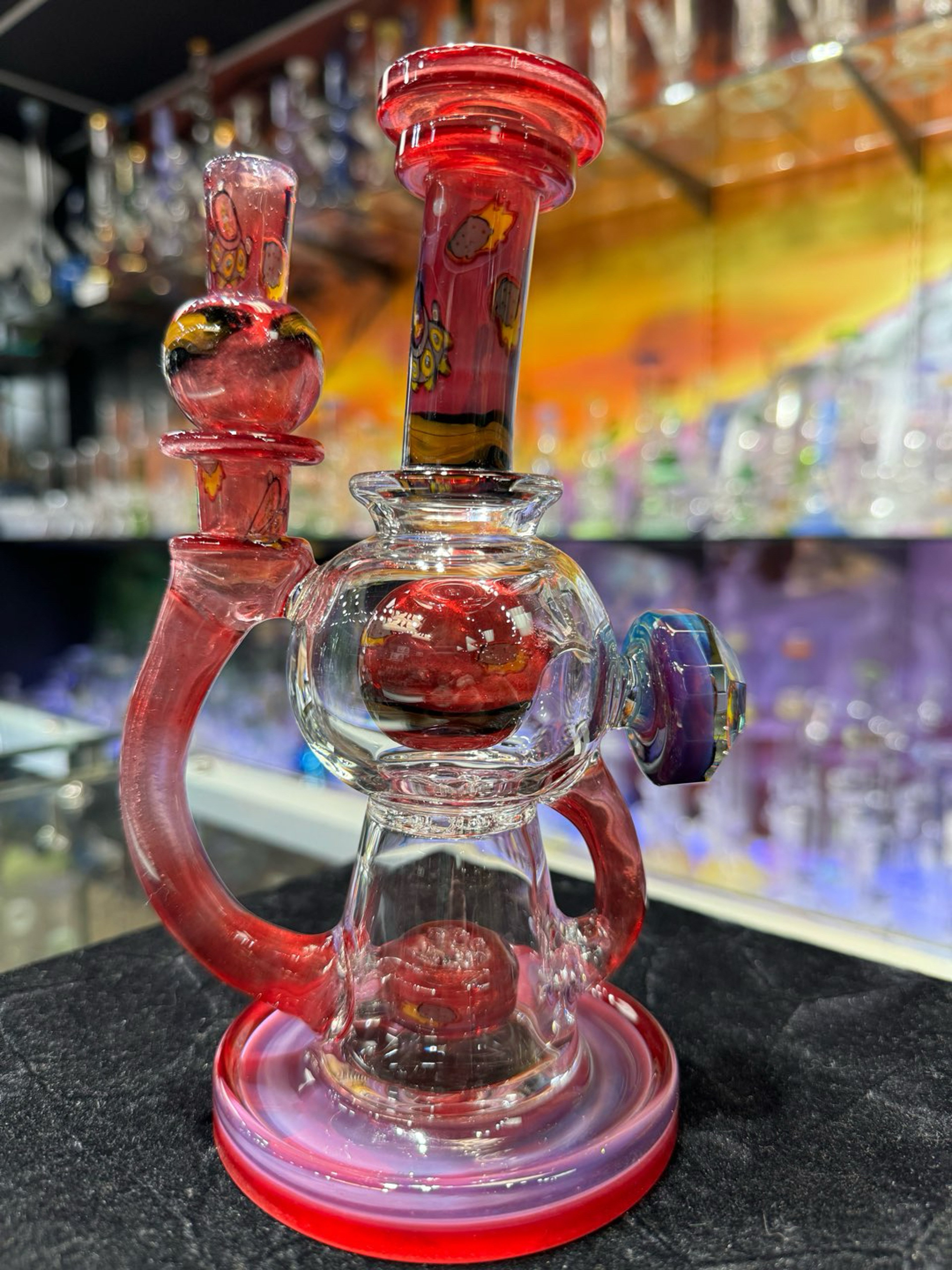 Preview pic of Volcanic Chipstack Globetrotter from Dynamic Glass