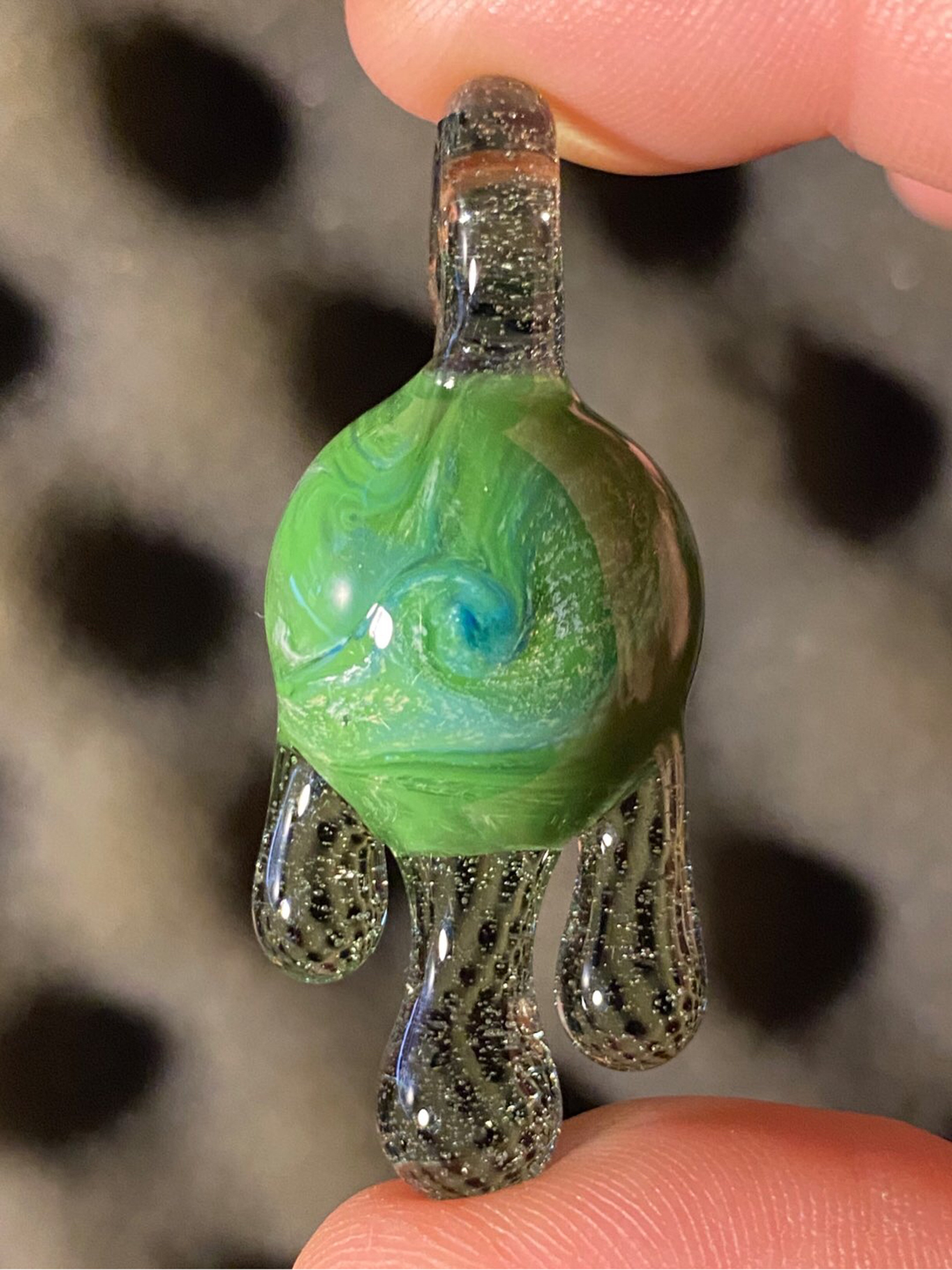Preview pic of Green Drip Pendant