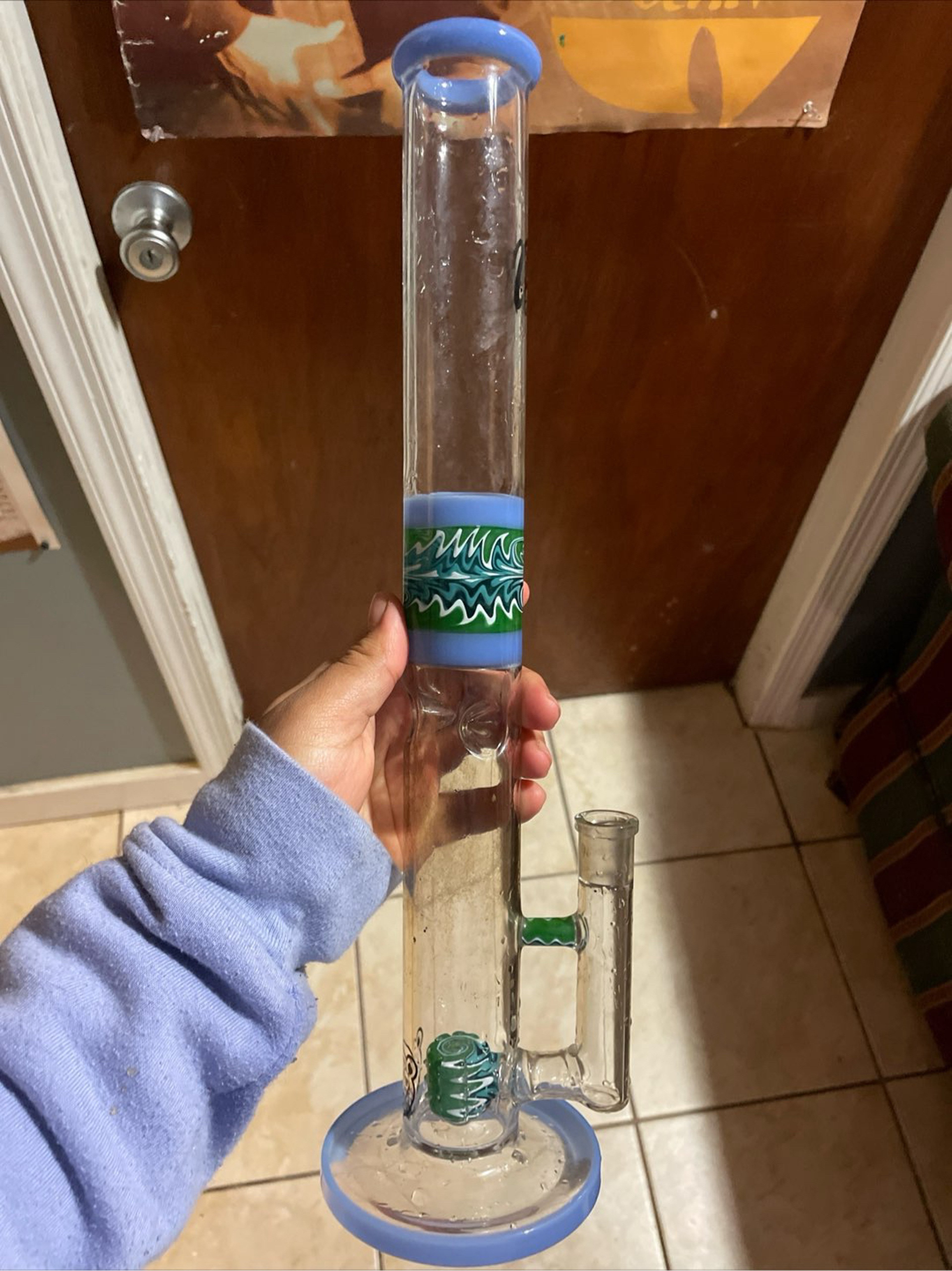 Preview pic of green bear wig wag straight tube