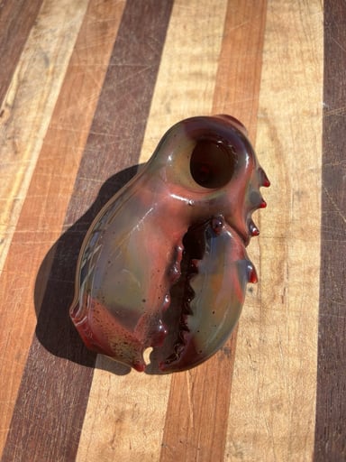 Preview pic of Lobster claw pipe