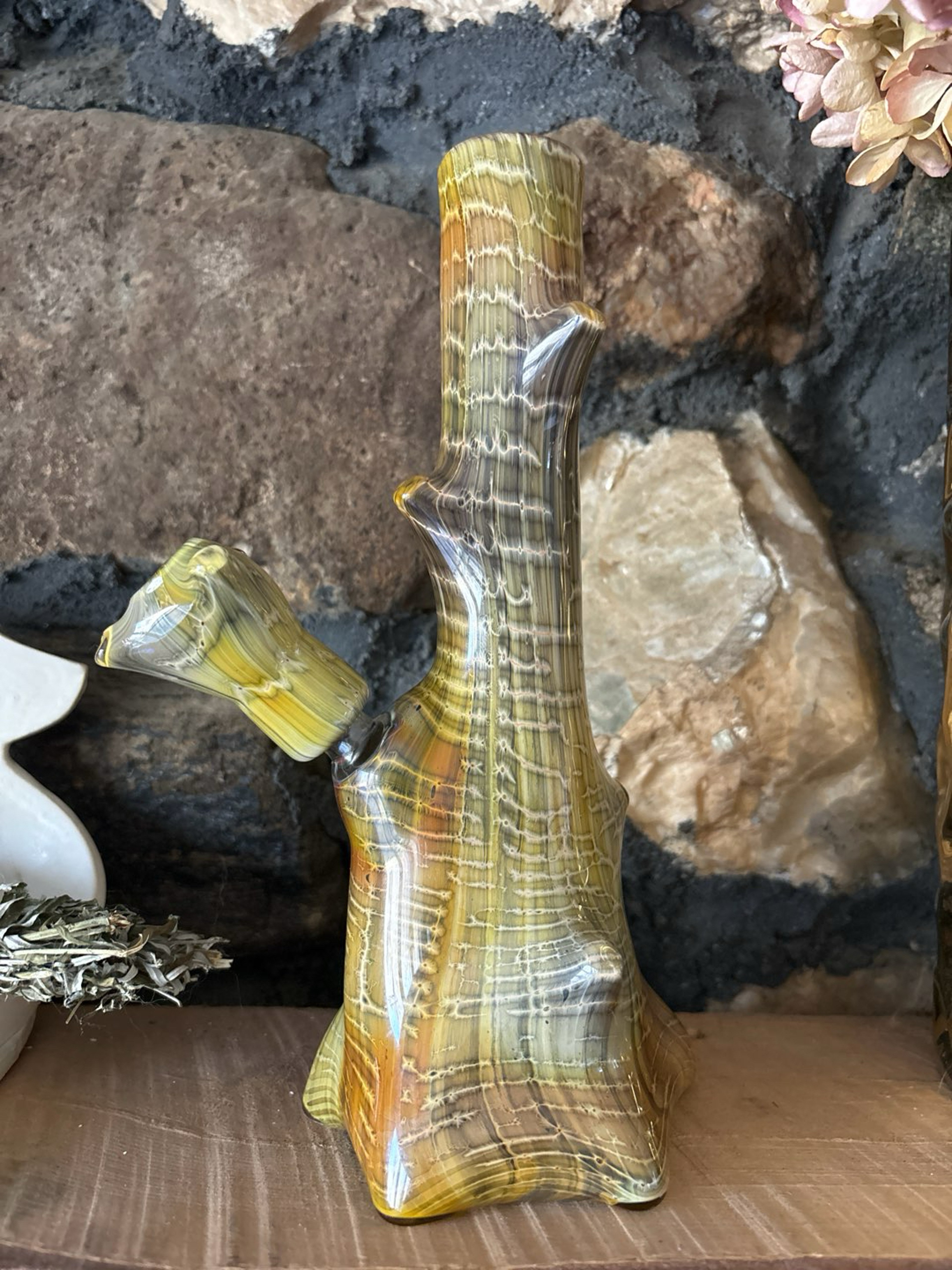 Preview pic of Hickory glass tree rig