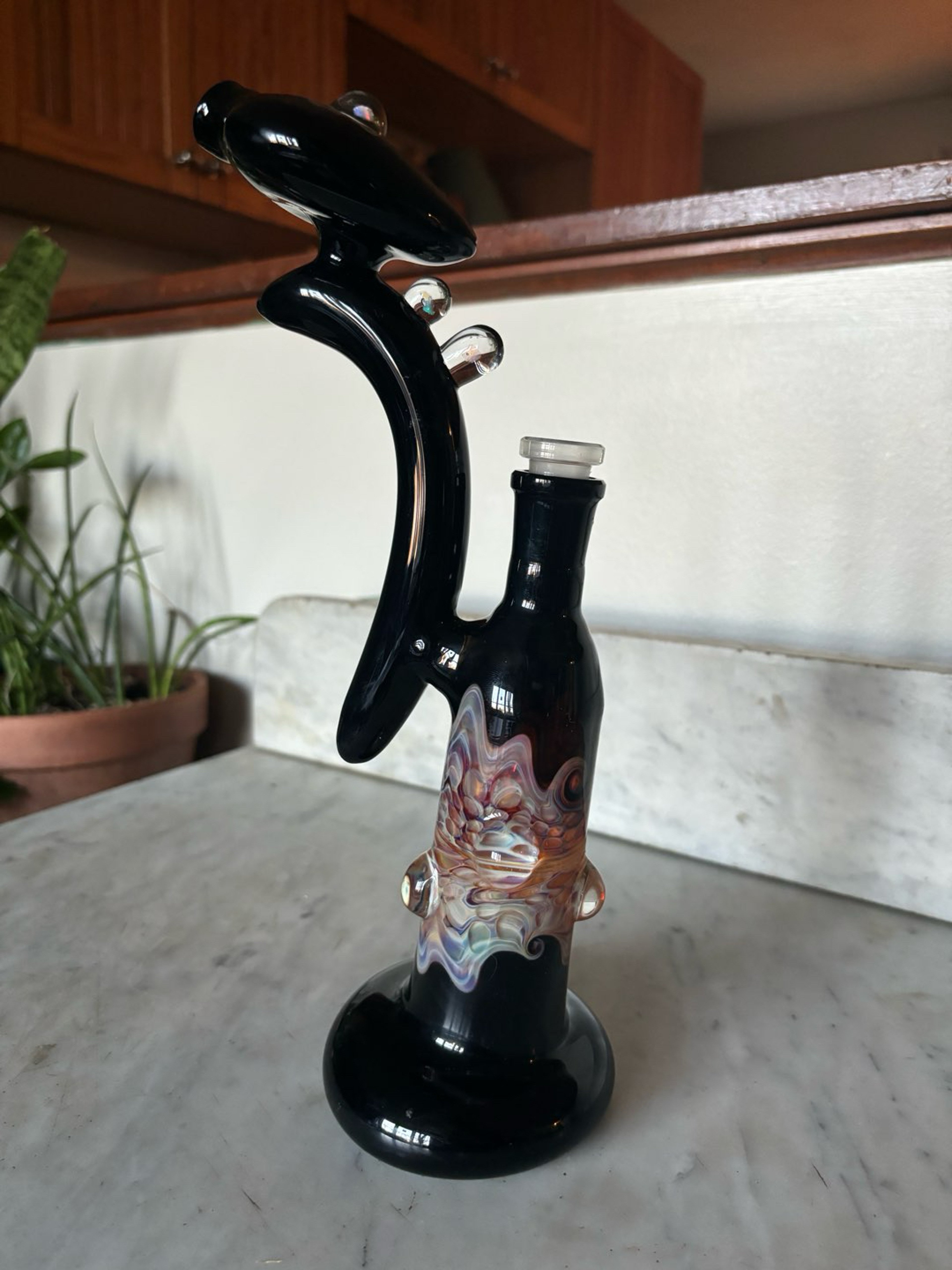 Preview pic of KGB Glass OLD SCHOOL bubbler