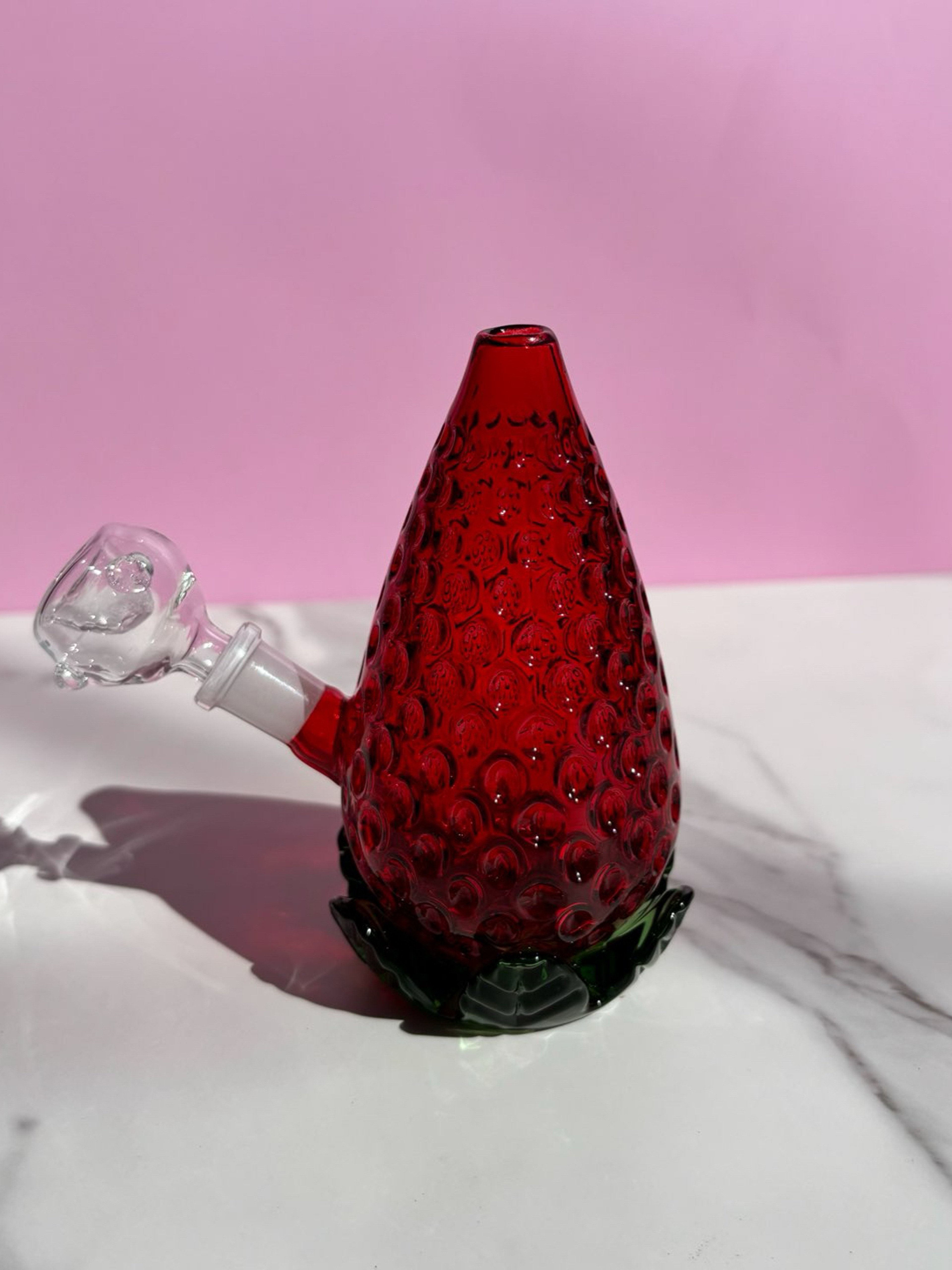 Preview pic of Mini strawberry bong