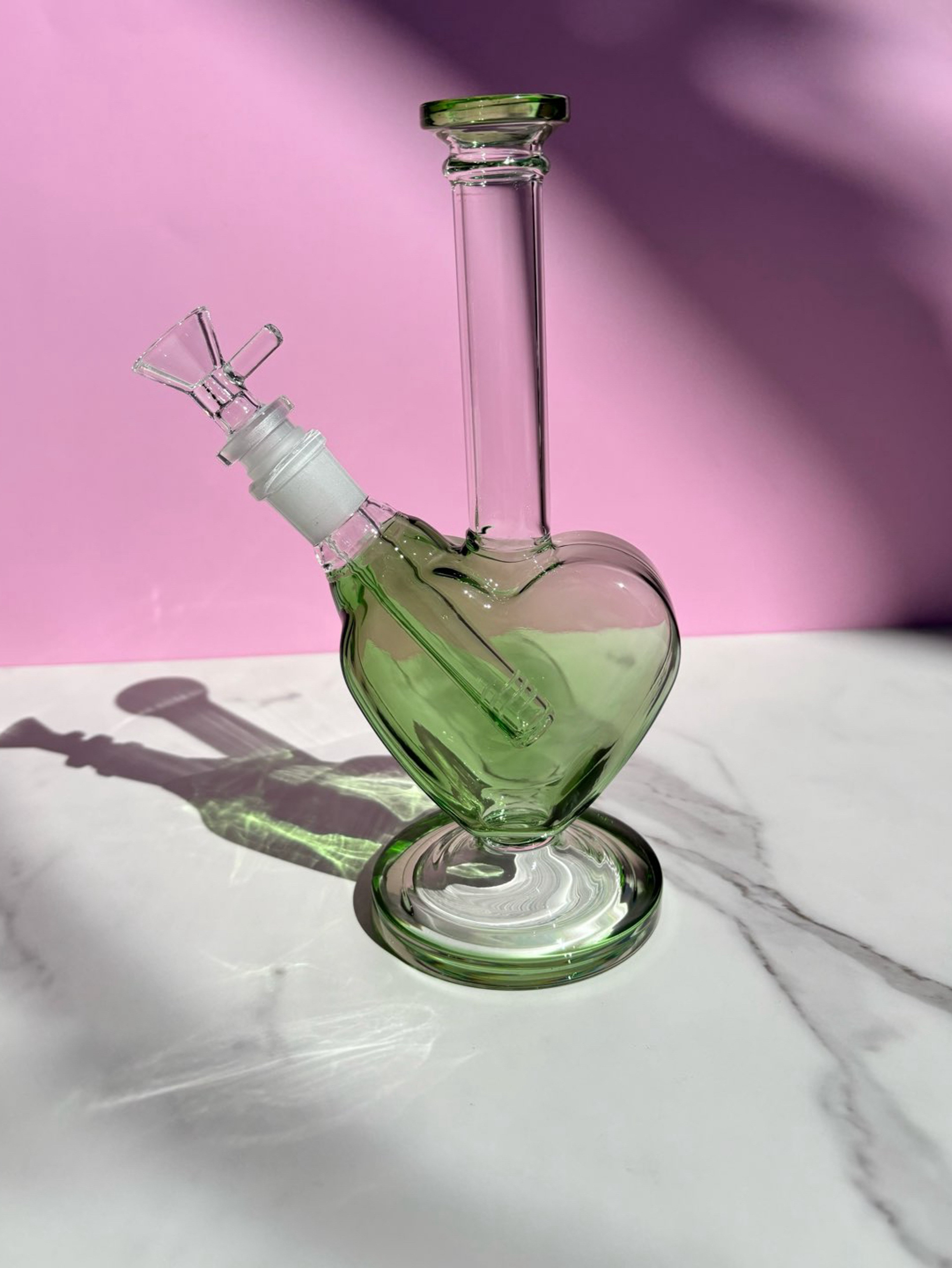 Green heart bong image 0