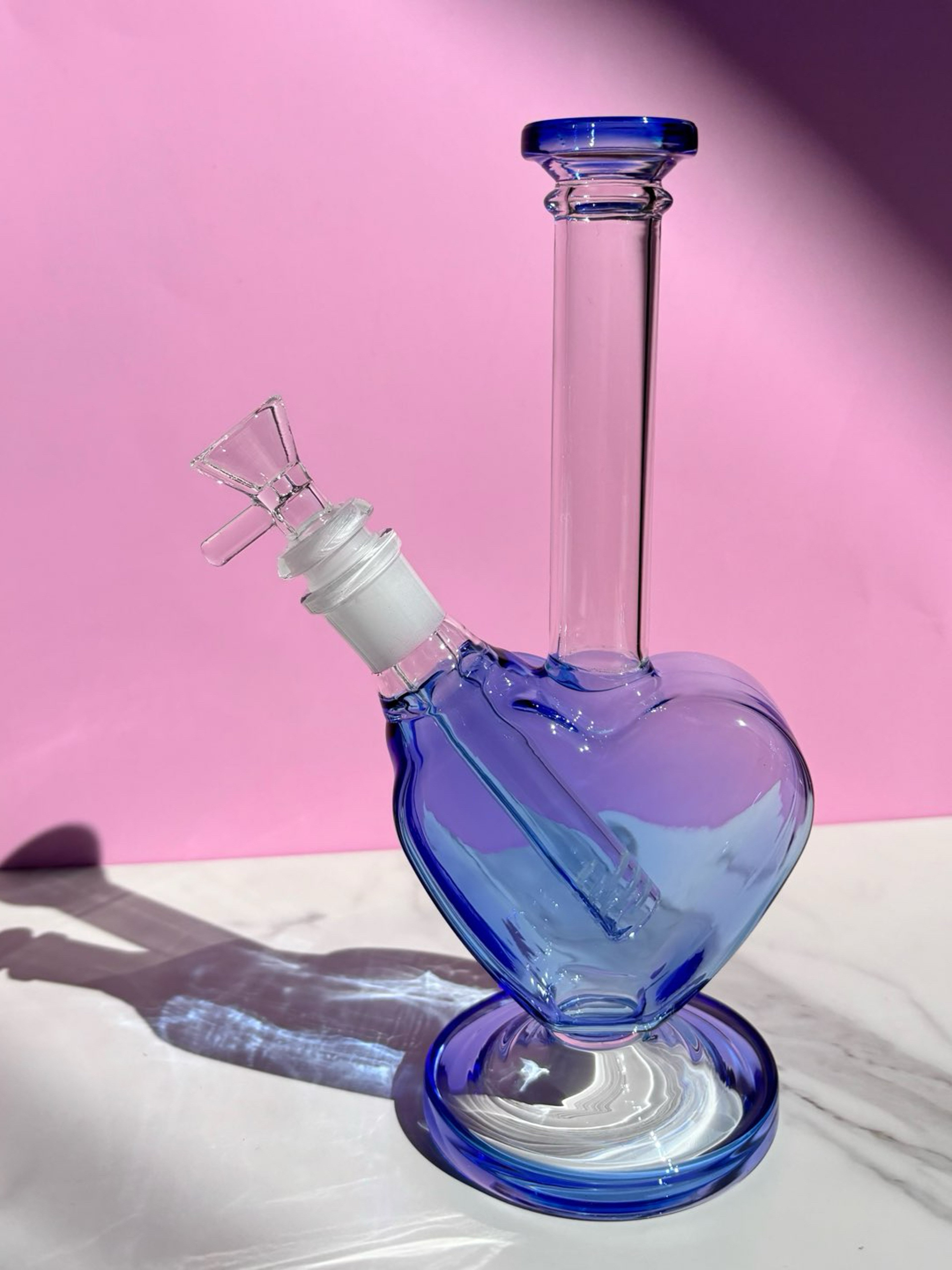 Preview pic of Blue heart bong