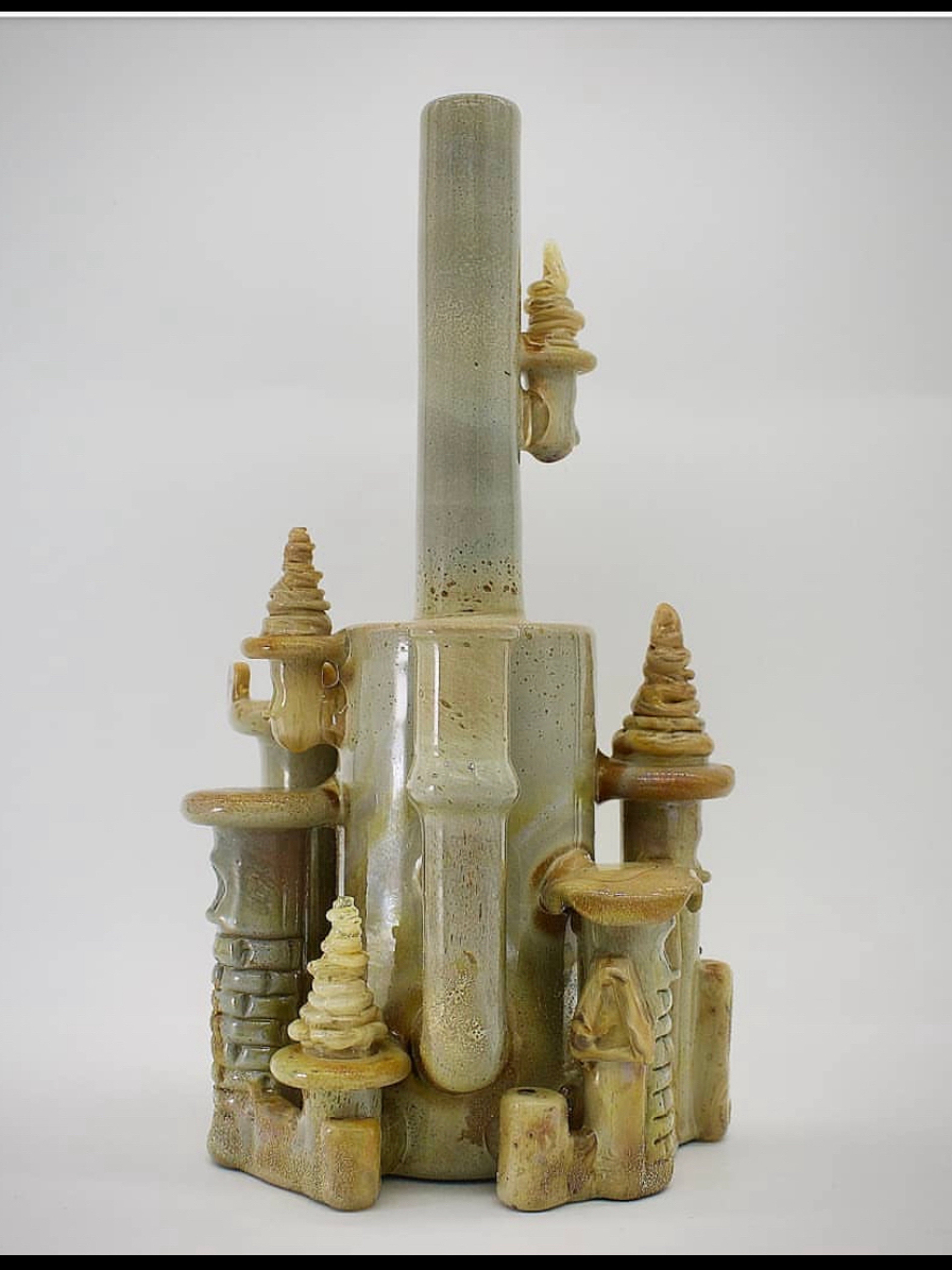 Preview pic of Jebb Glass Medium Sand Castle