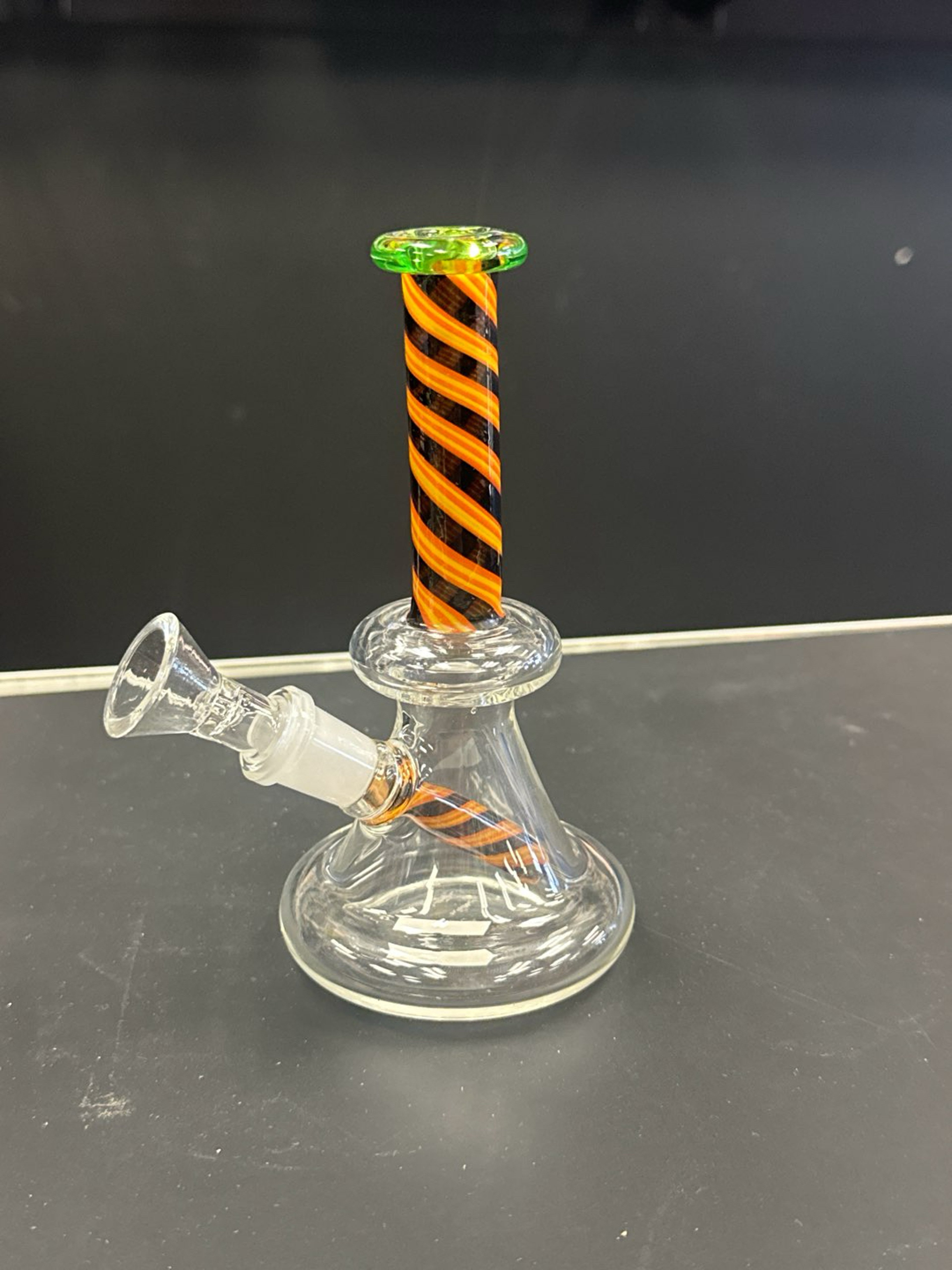 Preview pic of Bong/Rig