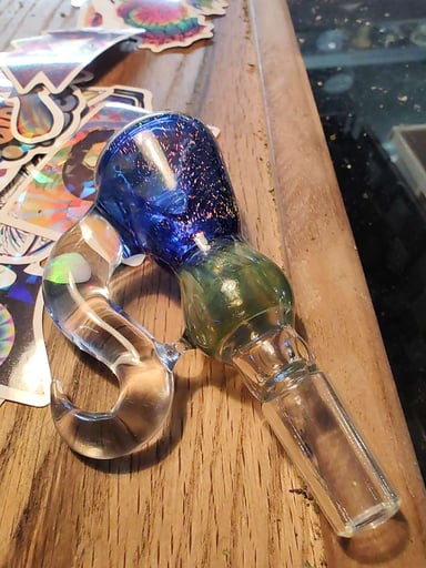 Preview pic of Yowhatupson 14mm dichro slide with big opal chunk horn