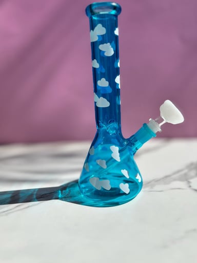 Preview pic of Blue cloud bong