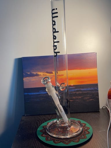 Preview pic of Illadelph straight tube