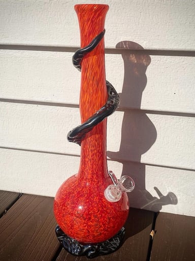 Preview pic of 15" Tall Noble Glass Bong