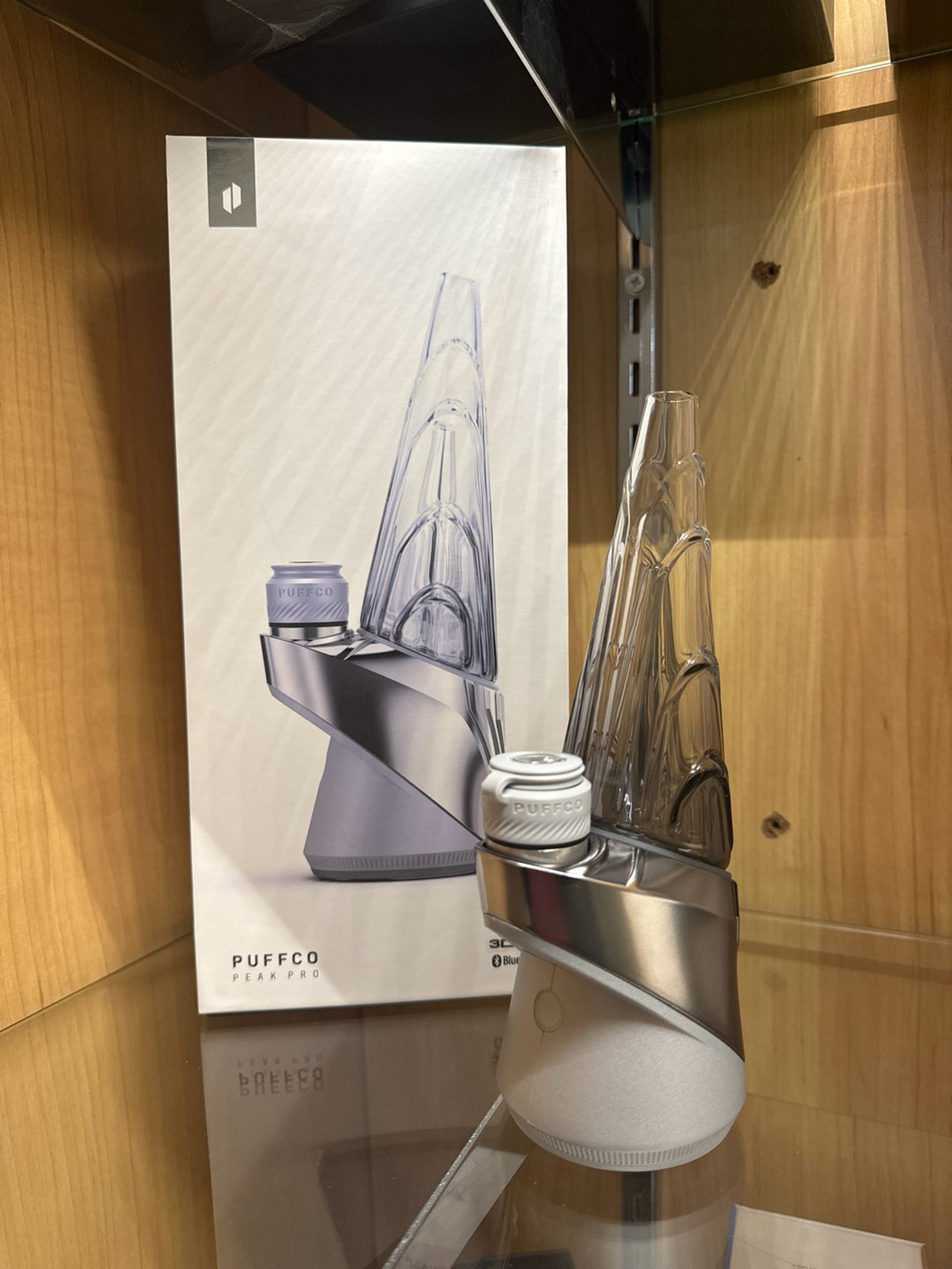 Preview pic of Puffco Peak Pro Guardian