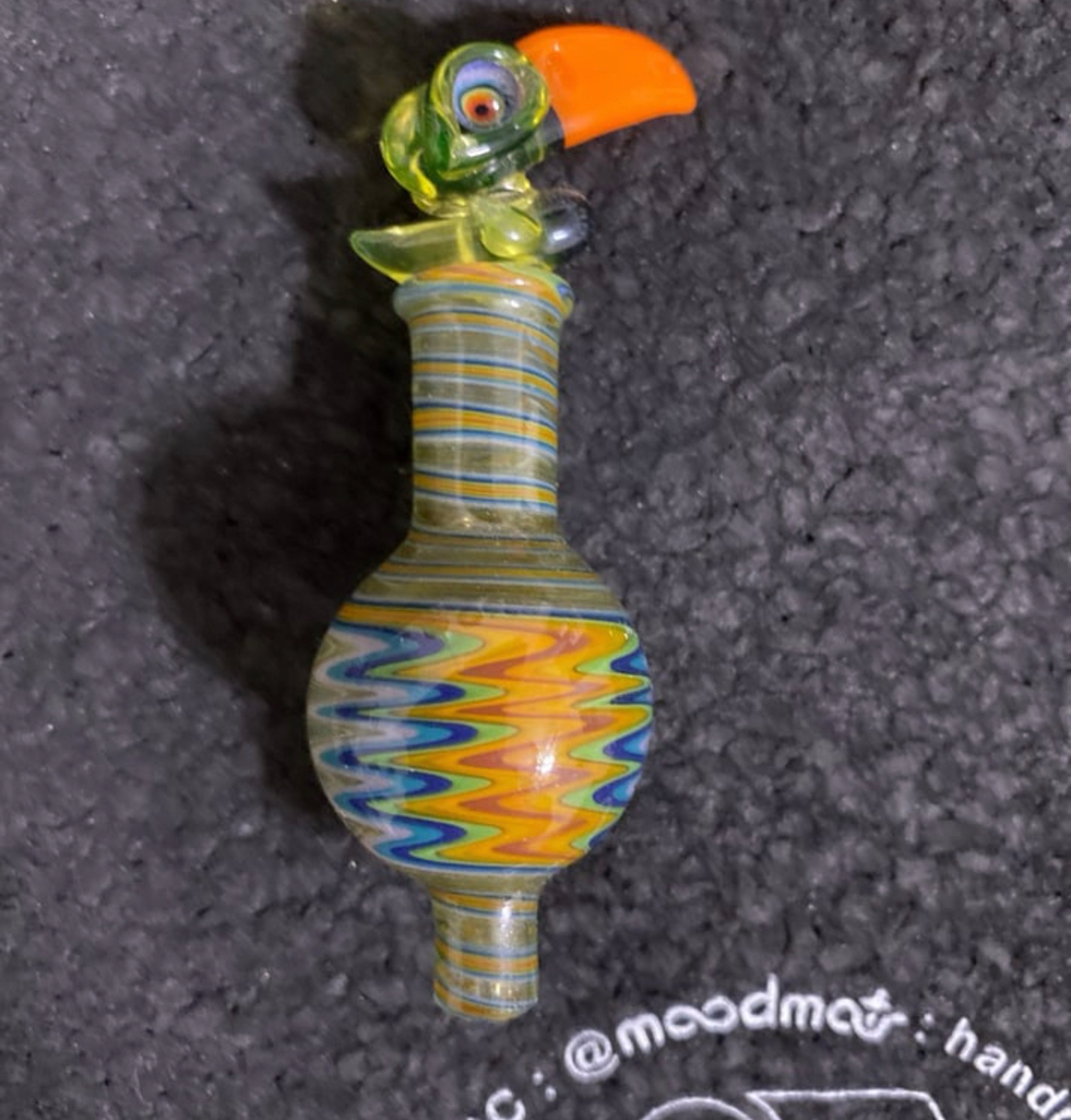 RJ Wigwag Toucan Bubblecap (UV) image 0