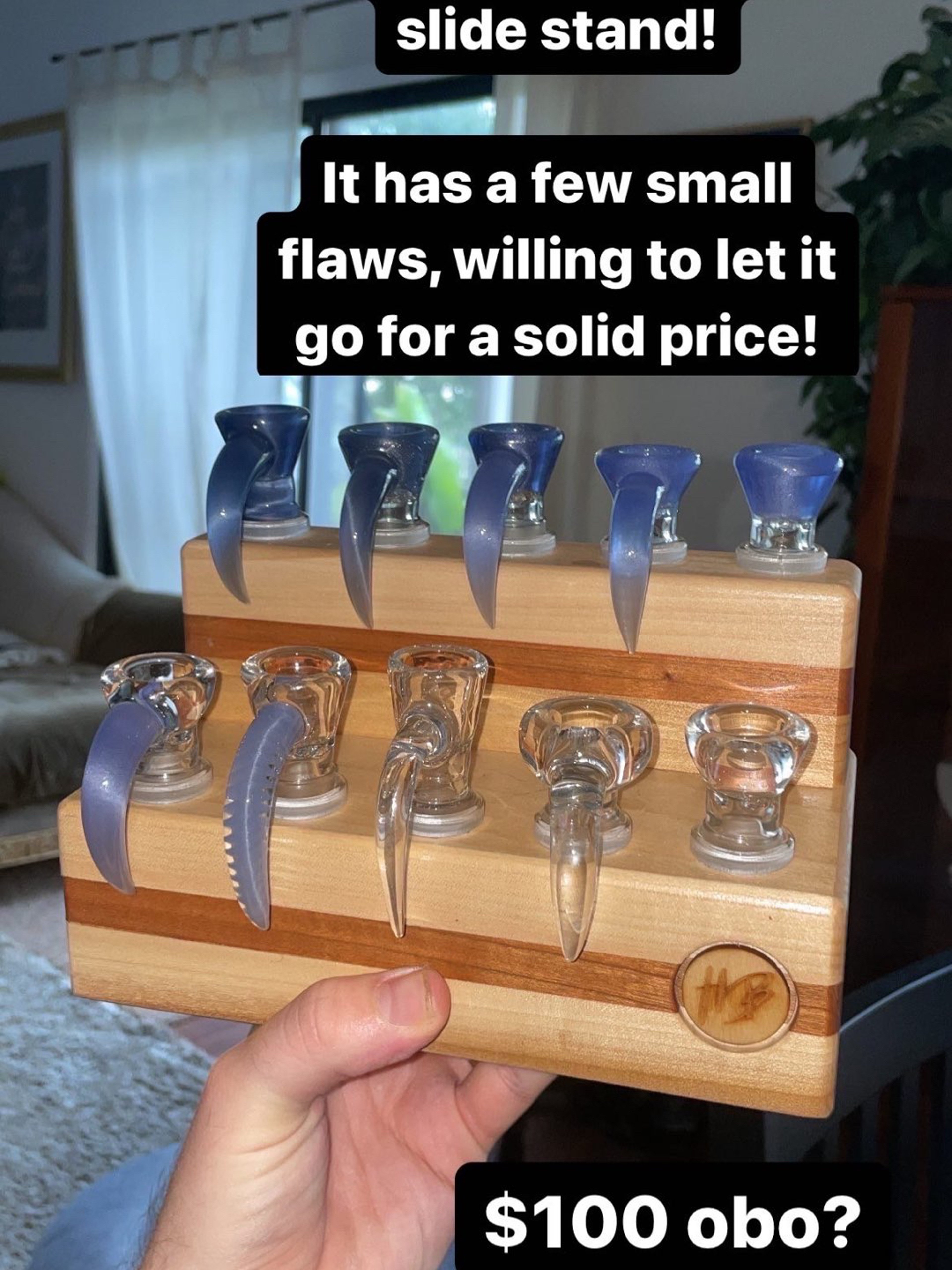 Preview pic of 10-slot slide stand forsale