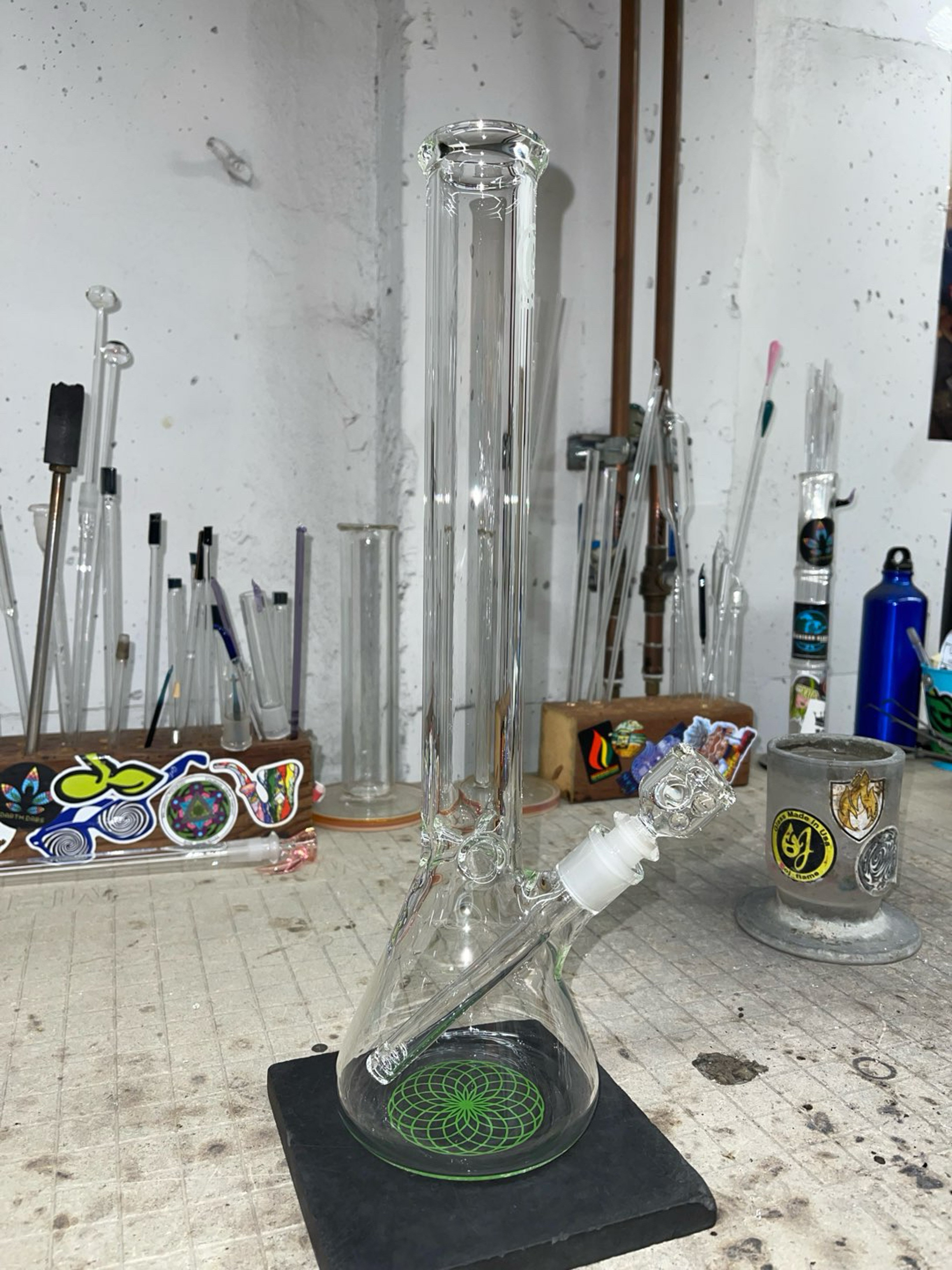 Preview pic of Beaker retti kiln decal on the bottom, 44mm x 16.5”