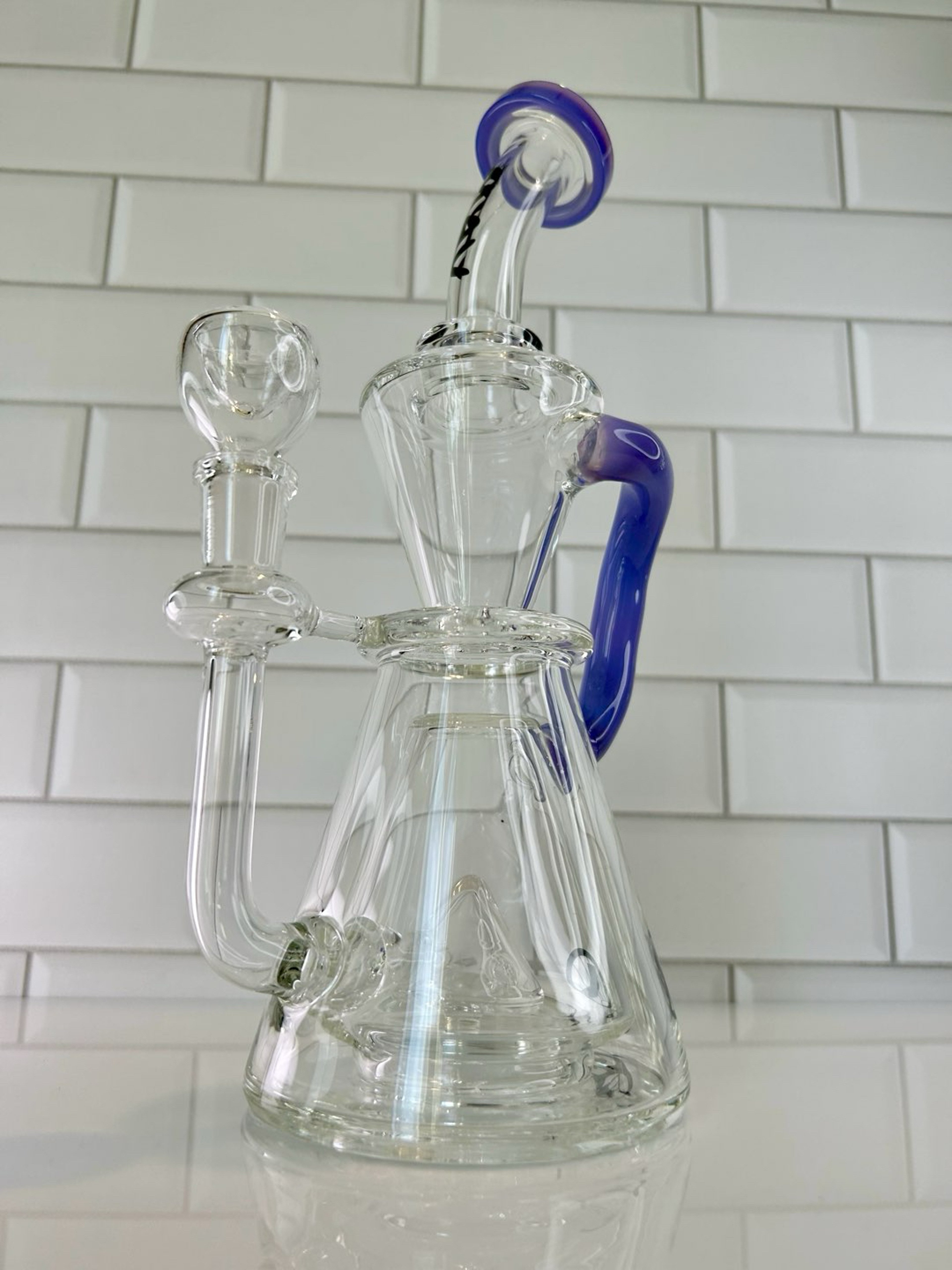 Preview pic of New 9” Mav Showerhead Beaker Natural Recyler “Vernon”