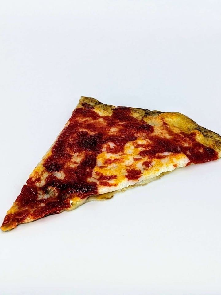Eriko Kobayashi "Cheese Pizza" Sculpture