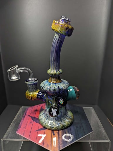 Preview pic of Glass Distractions Banger Hanger