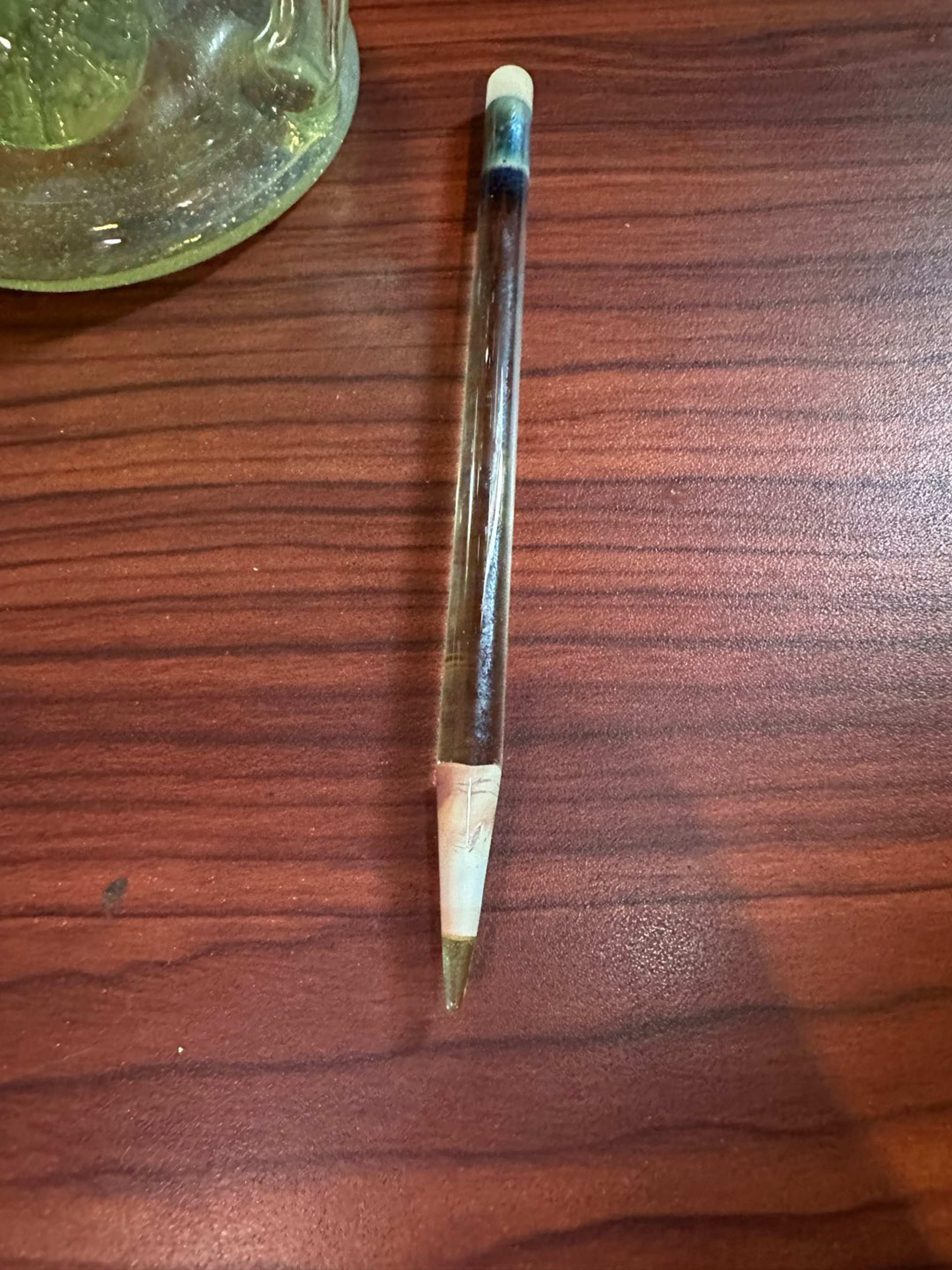 Preview pic of Sherbet cfl pencil serum. +UV