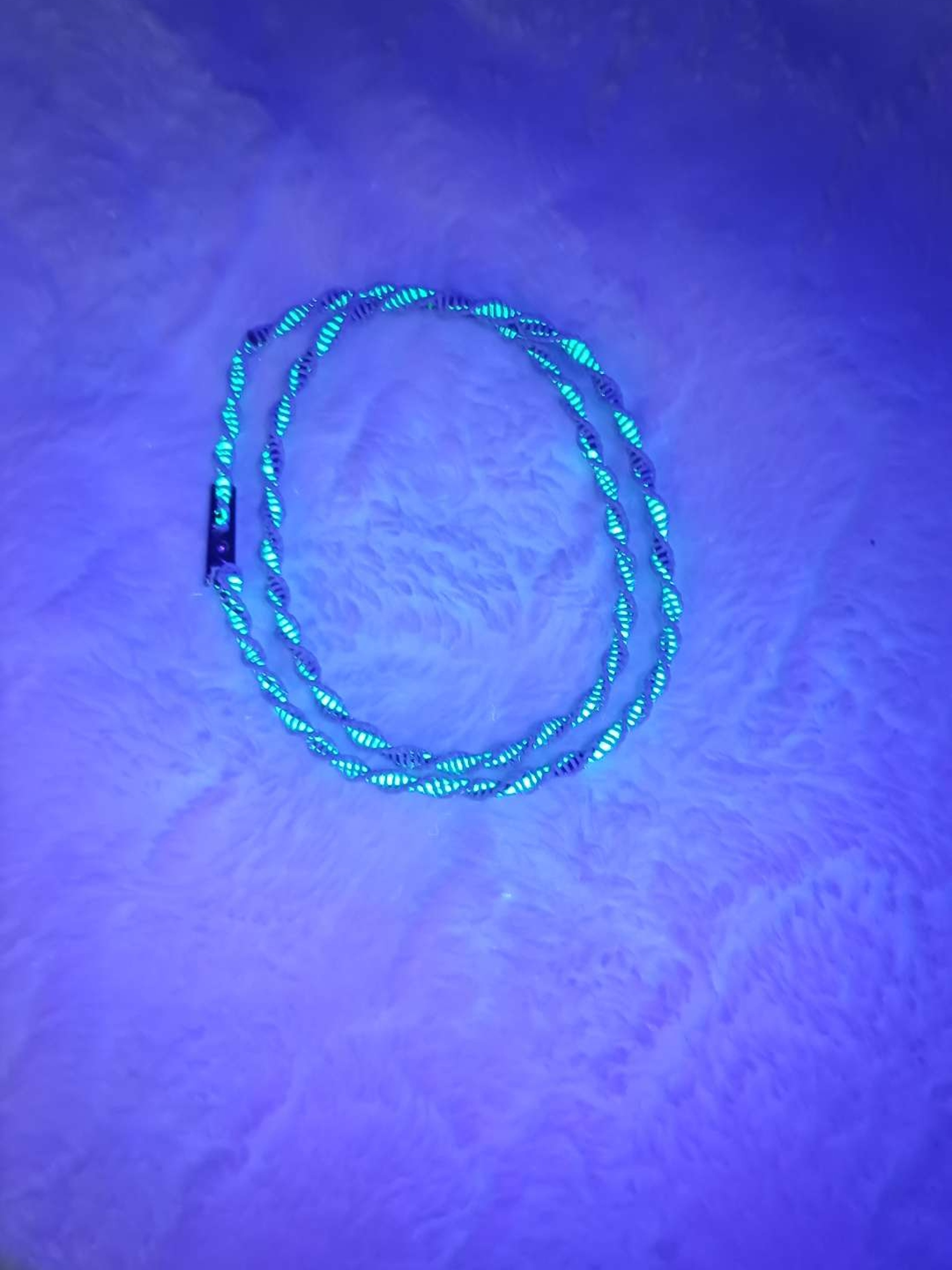 Preview pic of Pendant chain