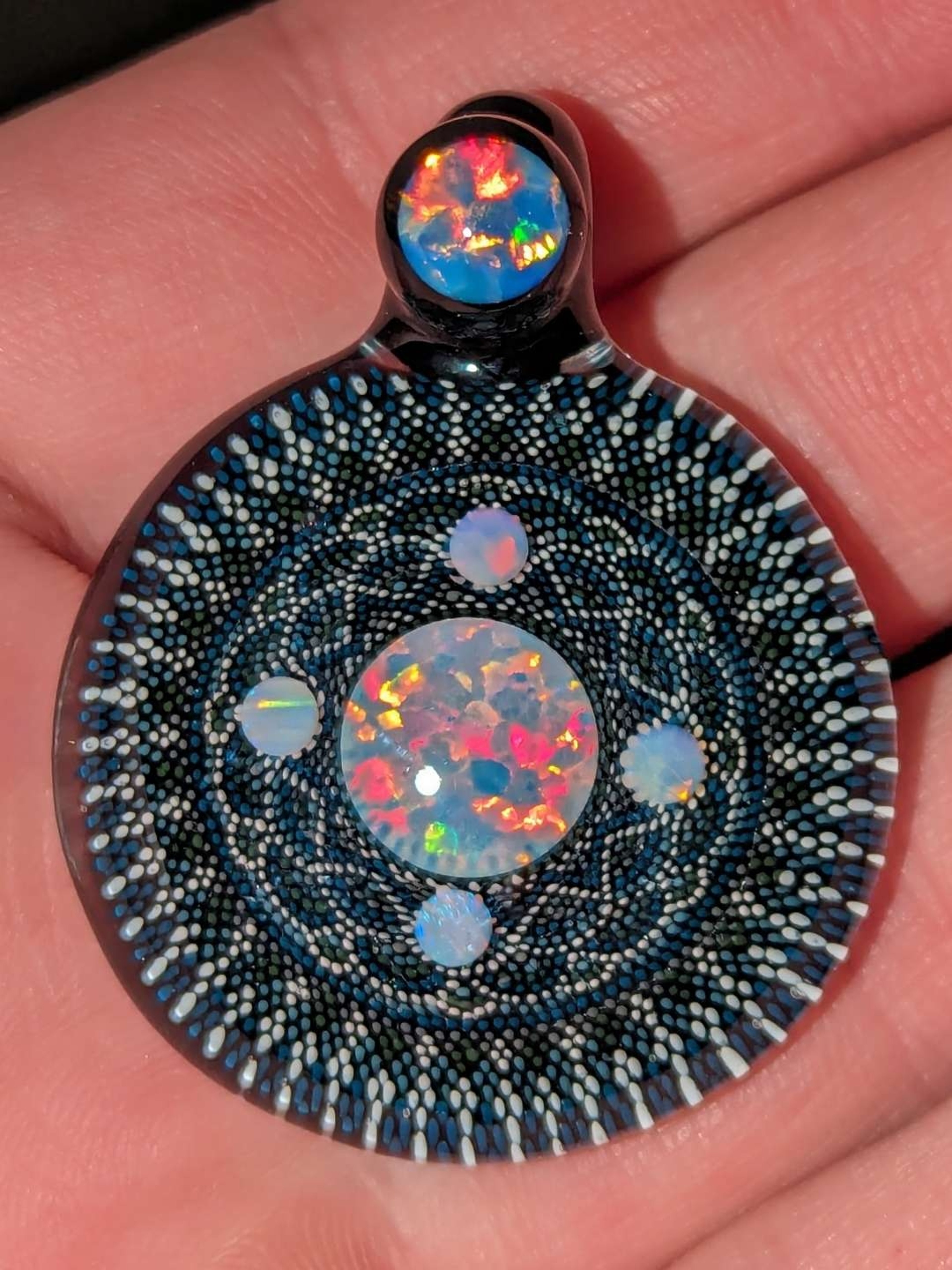Preview pic of Joe Howe - 2016: 5 opal pointillism pendy