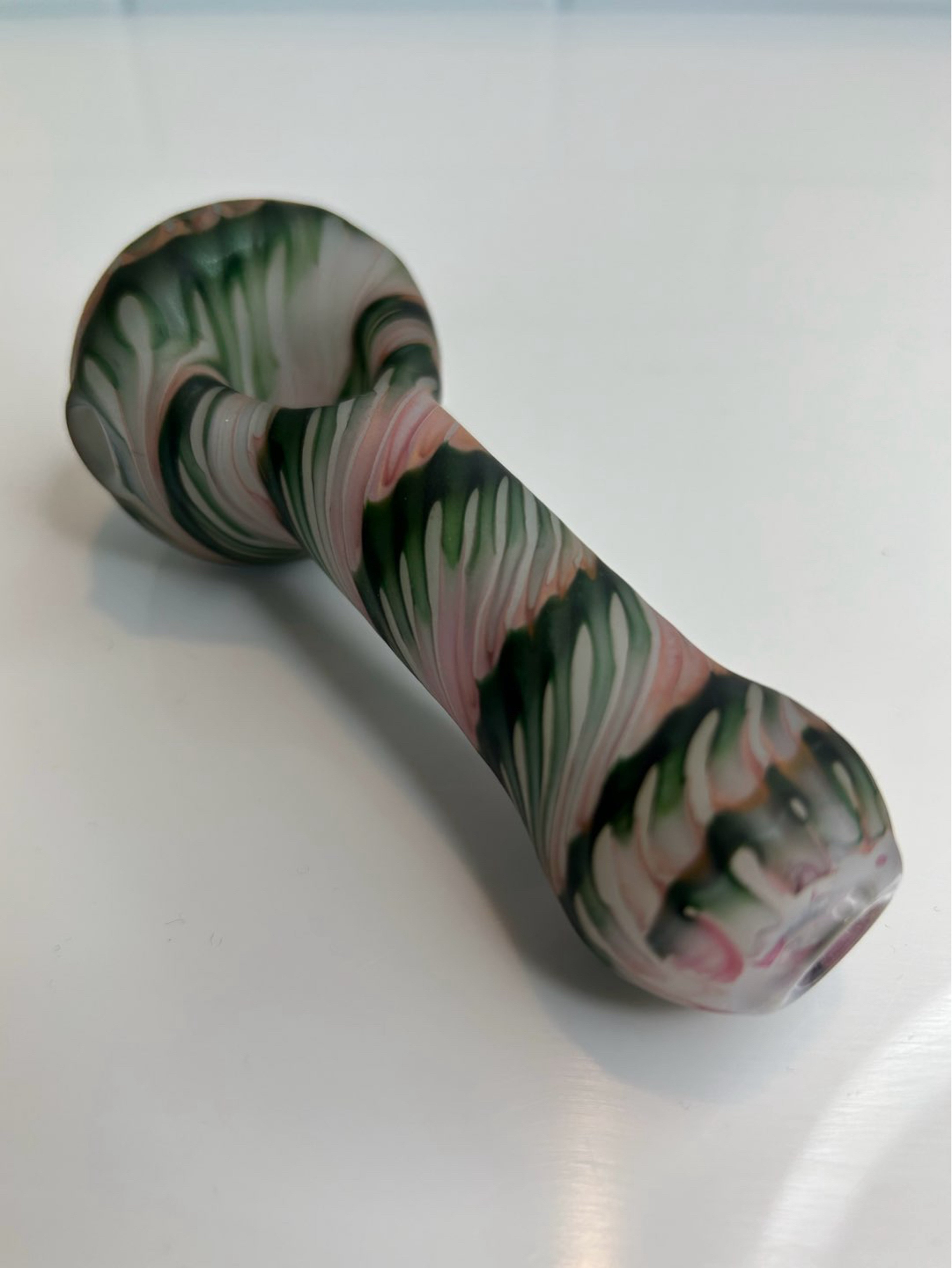 Preview pic of New 4.5” Izlow Glass Spoon