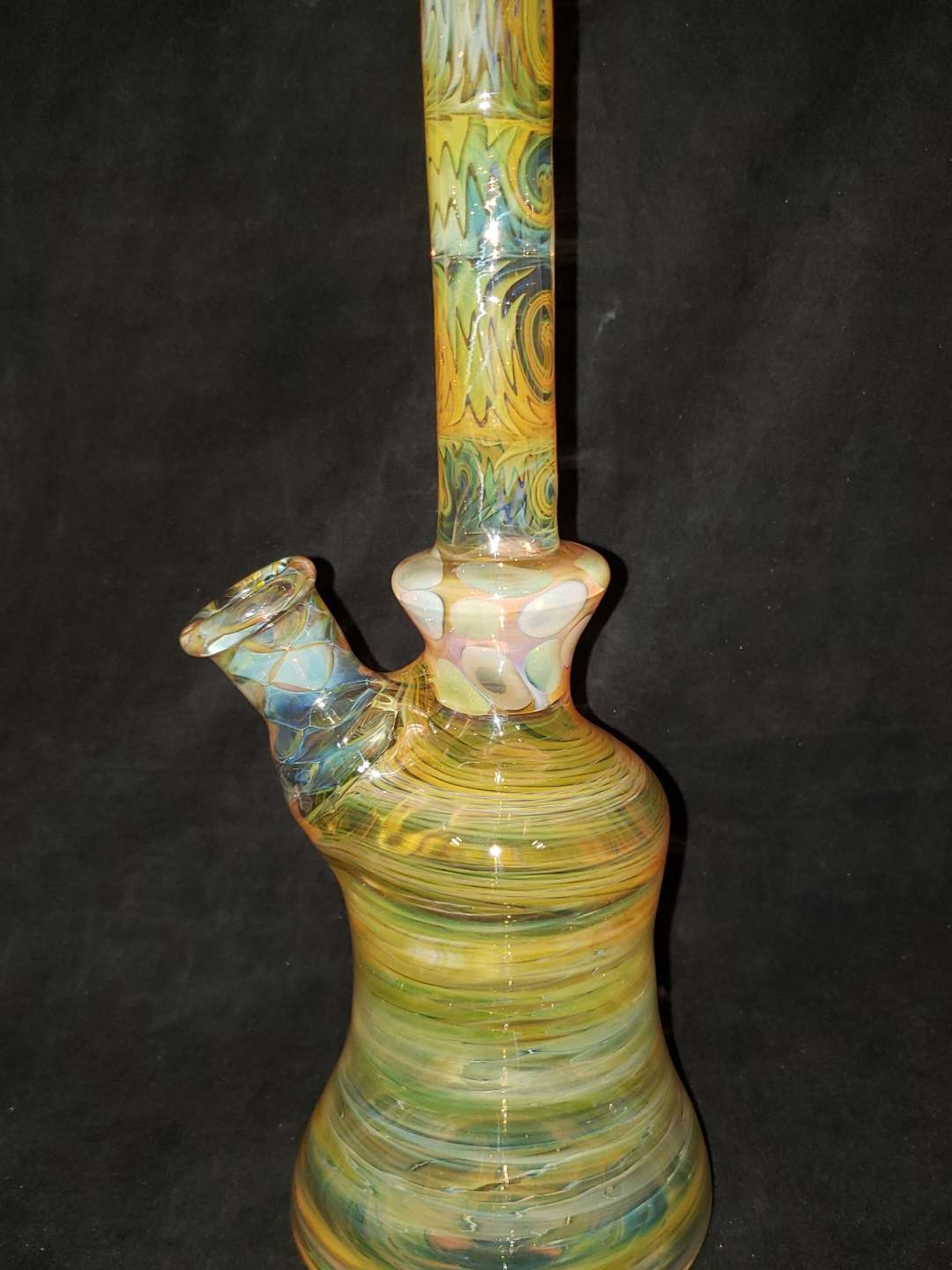 Preview pic of Dippy Melts Big Fume Bell.