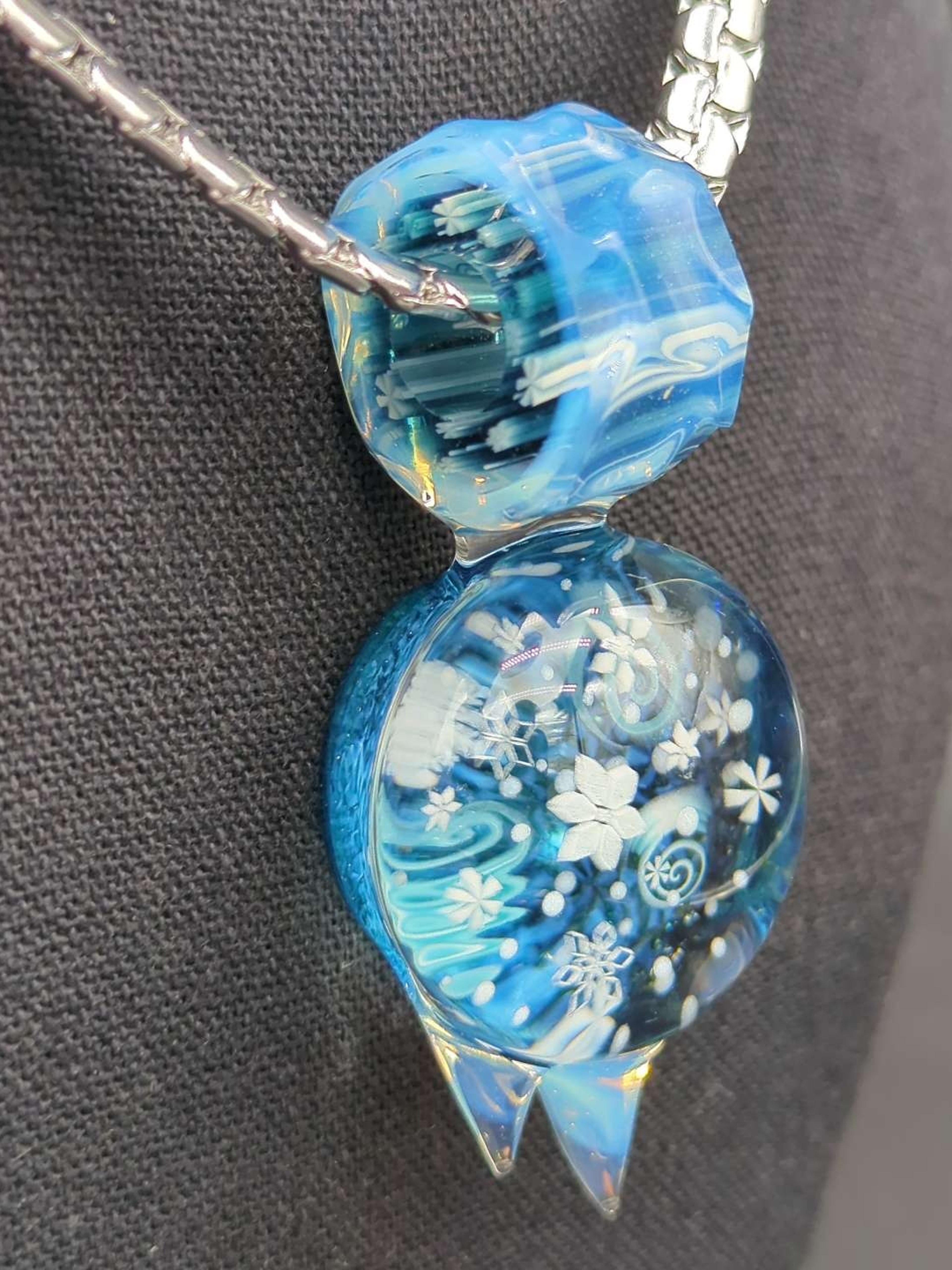 Preview pic of Chaka Blizzard Pendant with Blizzi Bead