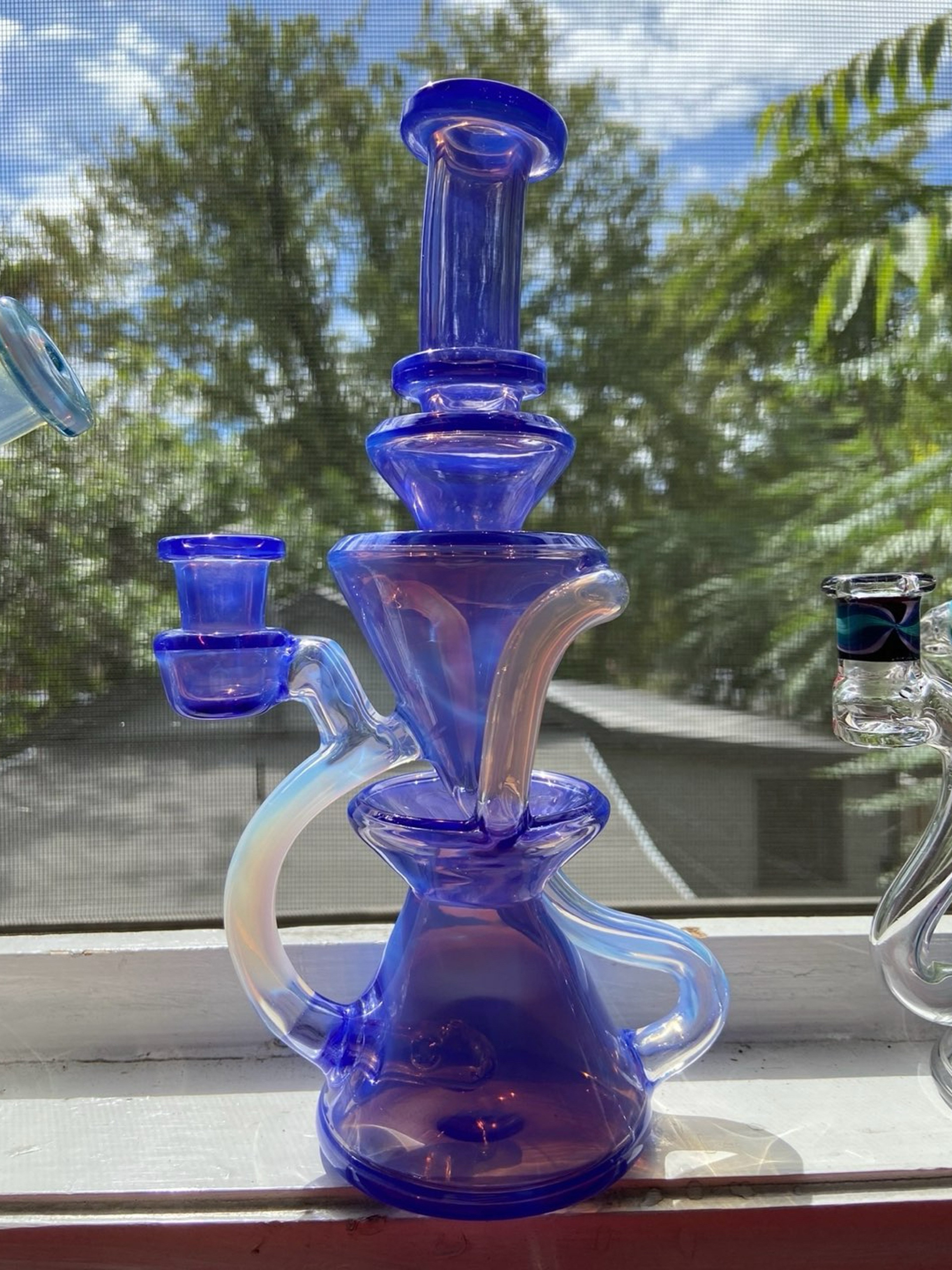 Preview pic of Captn Cronic full size 2-n-through recycler