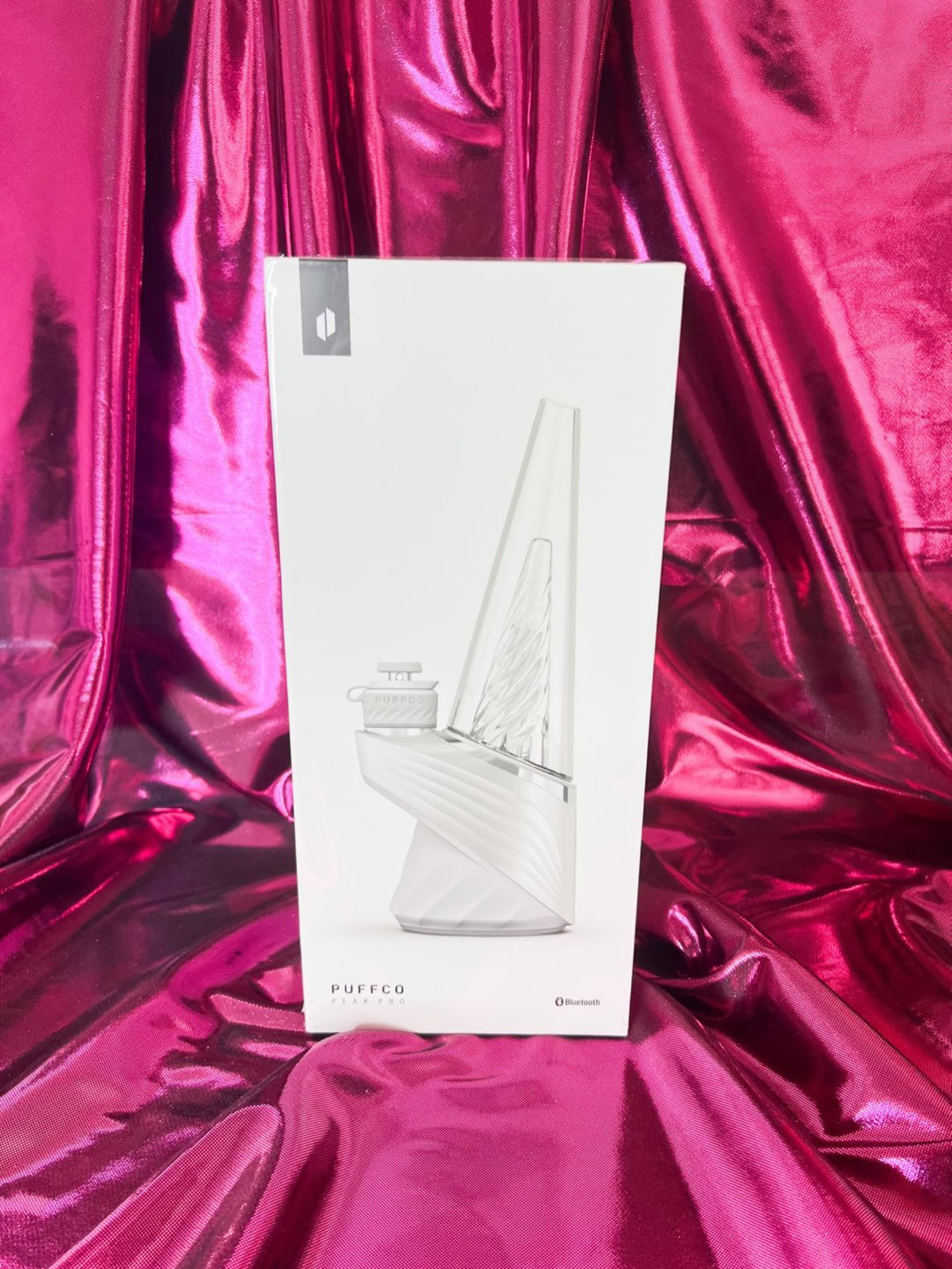 Preview pic of Puffco Peak Pro V2 Brand New Sealed Box
