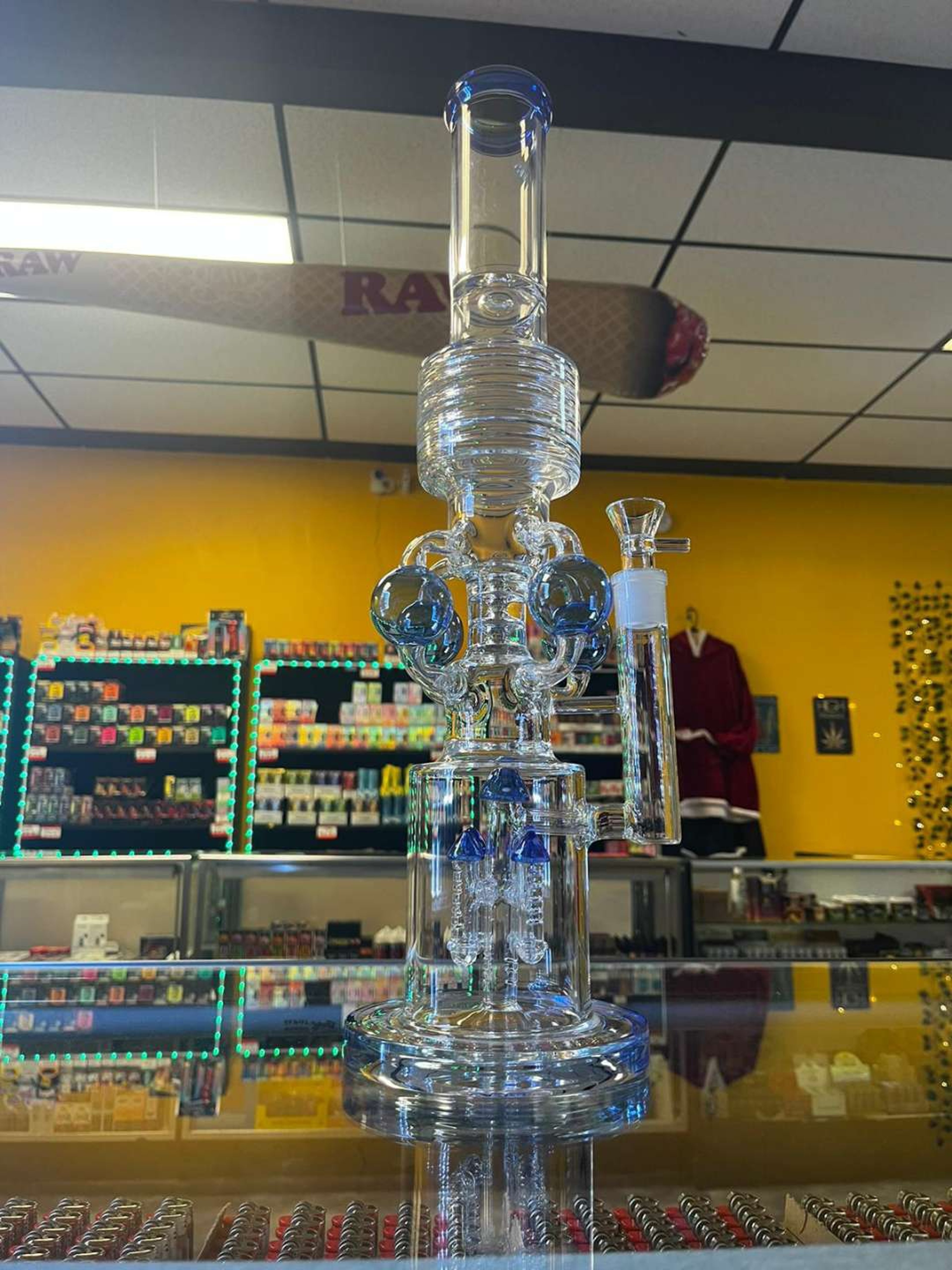 Preview pic of Tall Thick Glass Recycler Rig