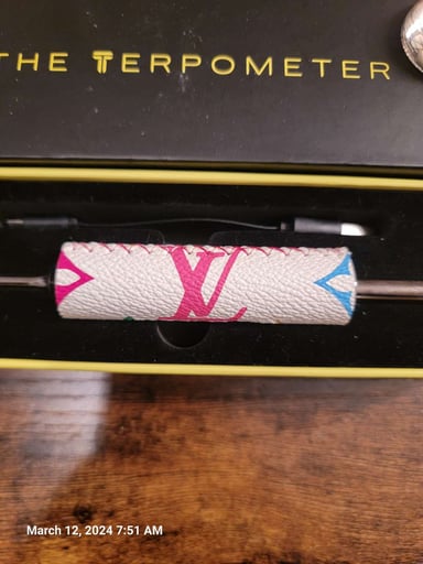 Preview pic of Rainbow LV Terpometer with Custom Stand