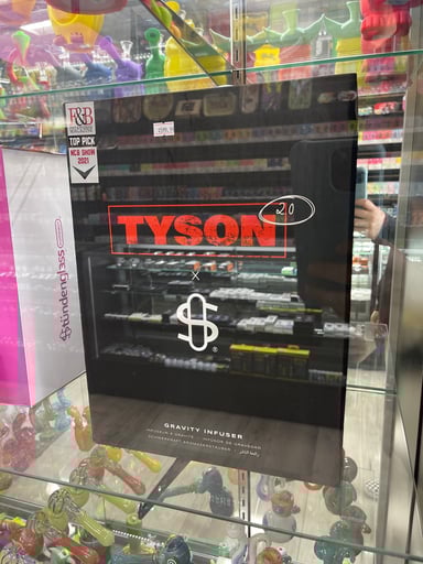 Preview pic of Stundenglass Mike Tyson edition