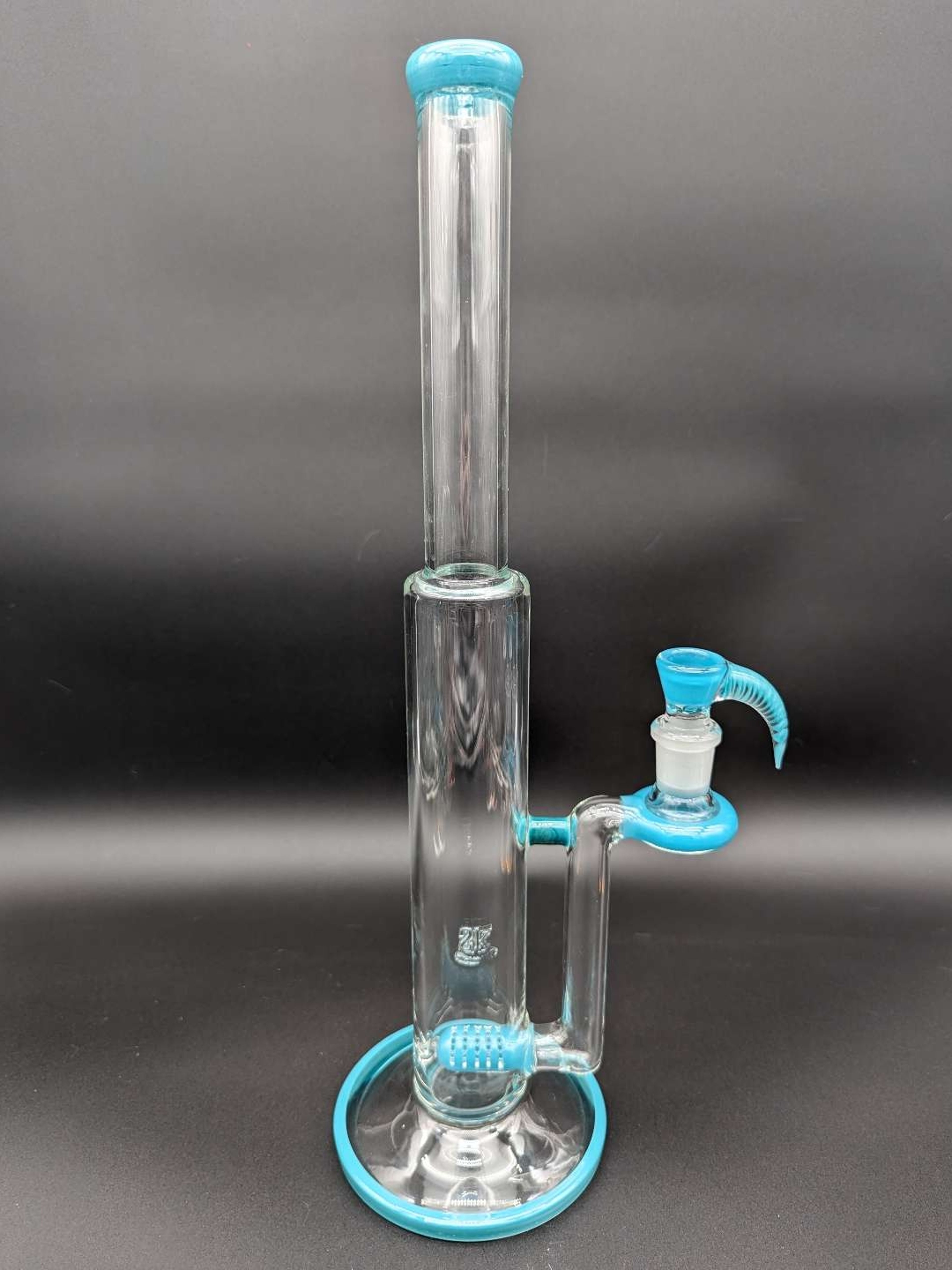 Preview pic of 2K Glass Thin Neck Straight Tube