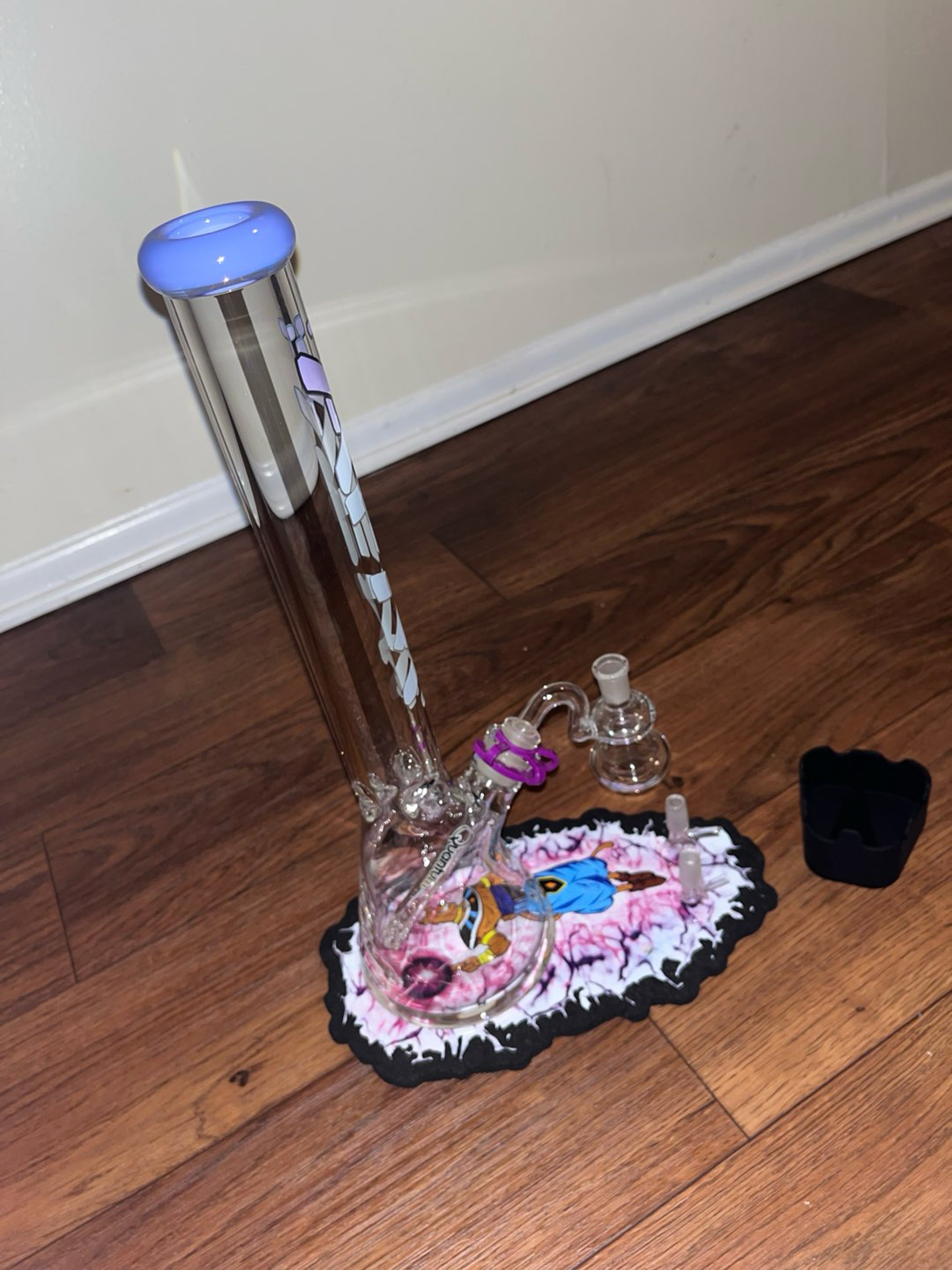 Preview pic of 18 inch Beaker Bong Bundle