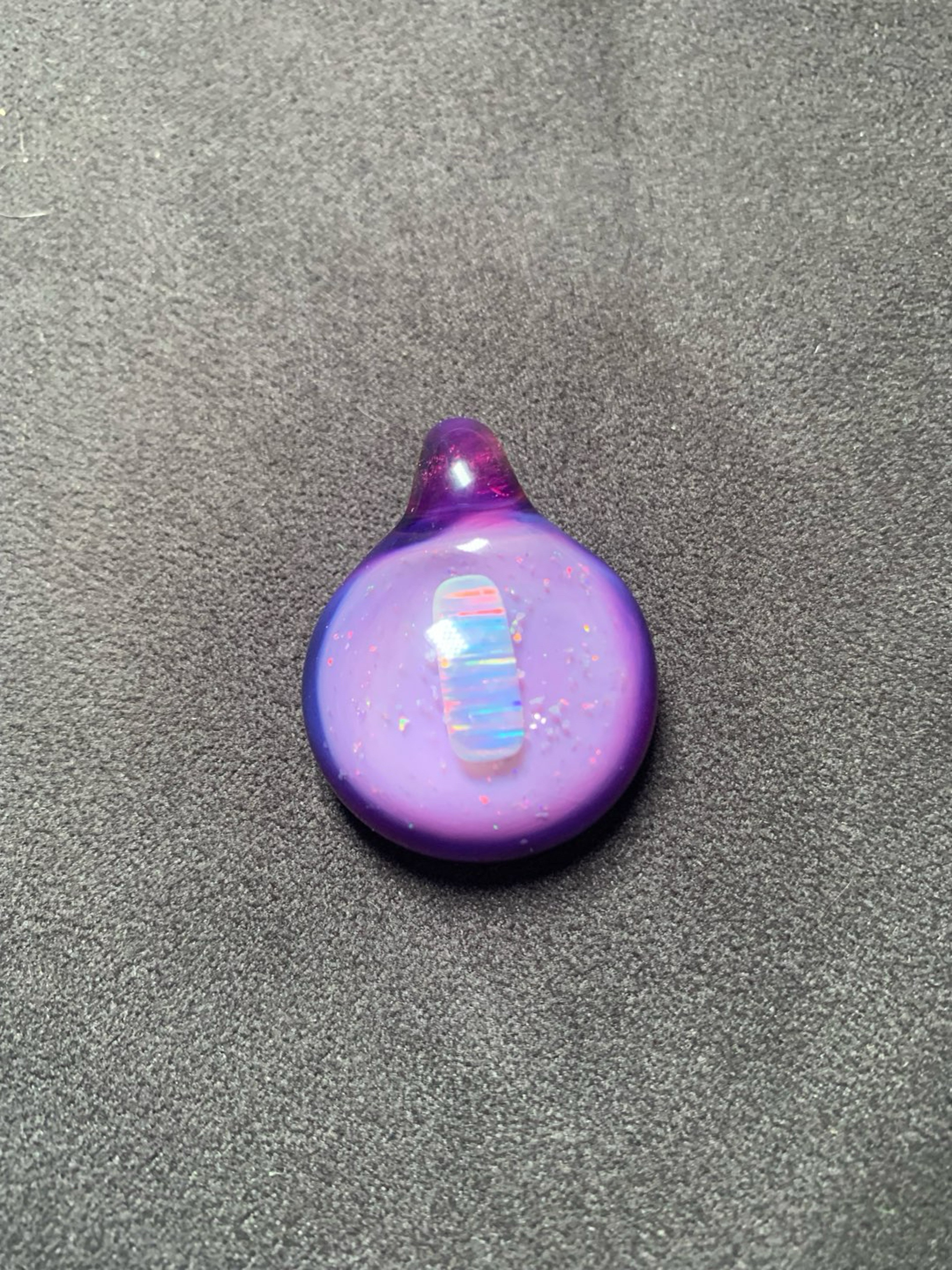 Preview pic of Royal jelly opal slab pendant